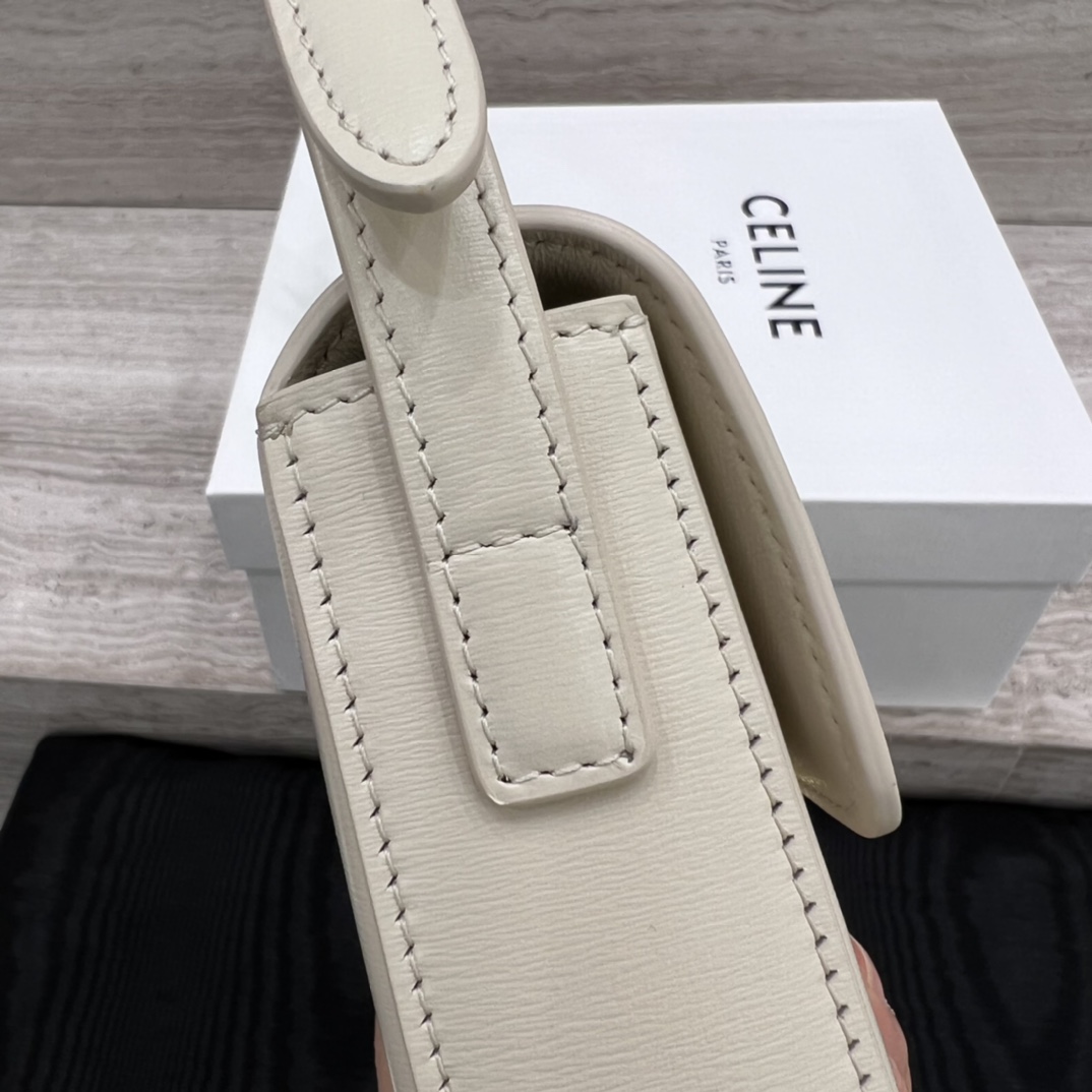 T&uacute;i X&aacute;ch Celine Nữ Claude 194143 M&agrave;u Trắng 