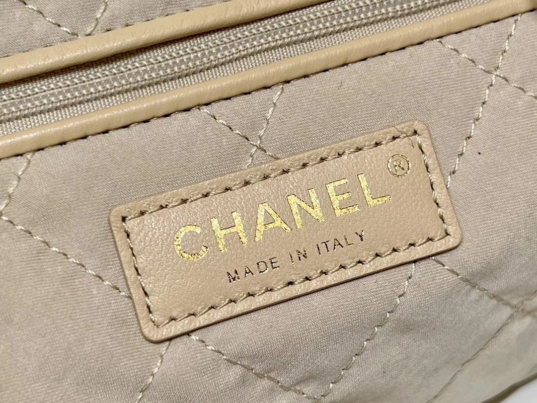 T&uacute;i X&aacute;ch Chanel 22BAG AS4486 M&agrave;u Trắng