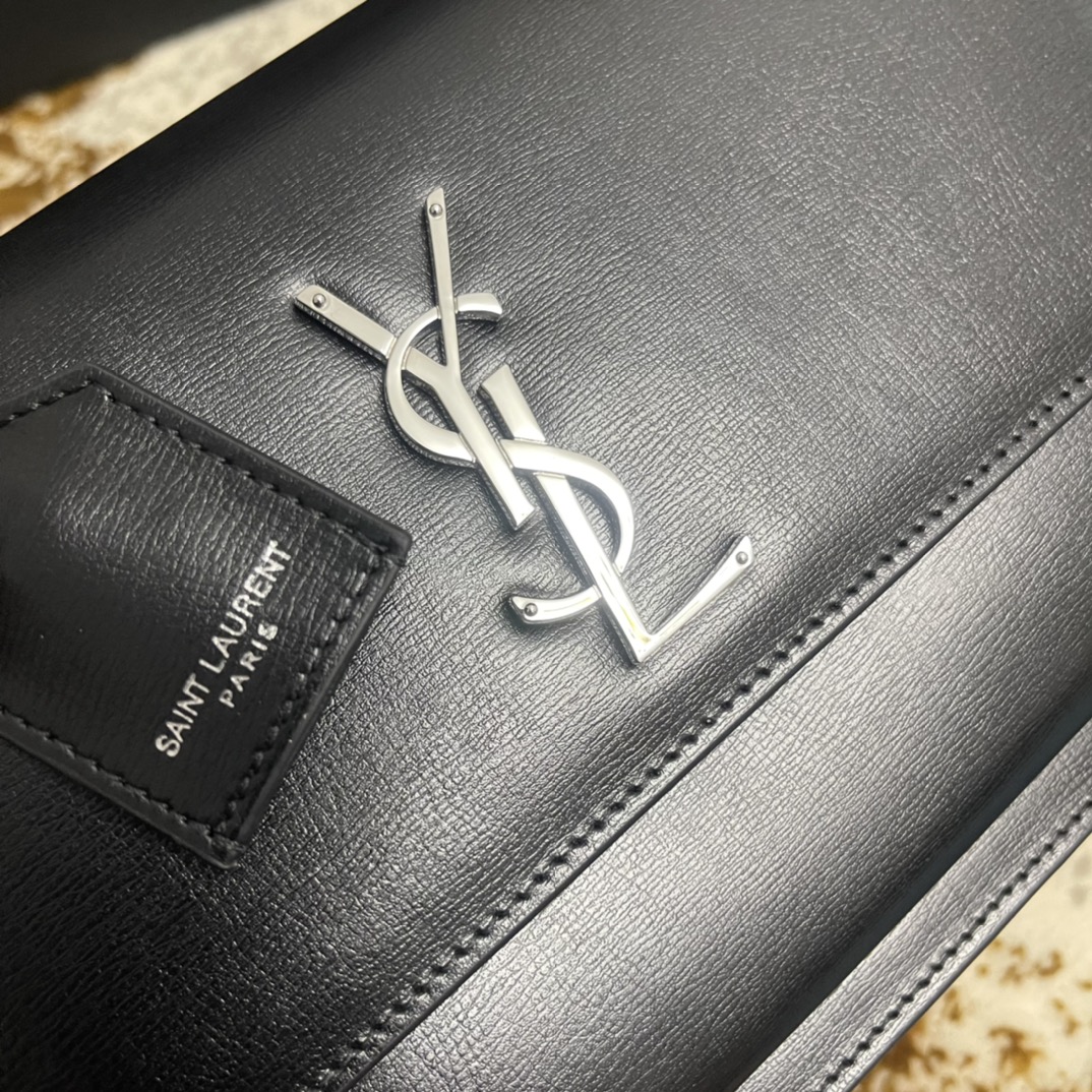 T&uacute;i X&aacute;ch YSL SUNSET 442906 M&agrave;u Đen Kh&oacute;a Bạc