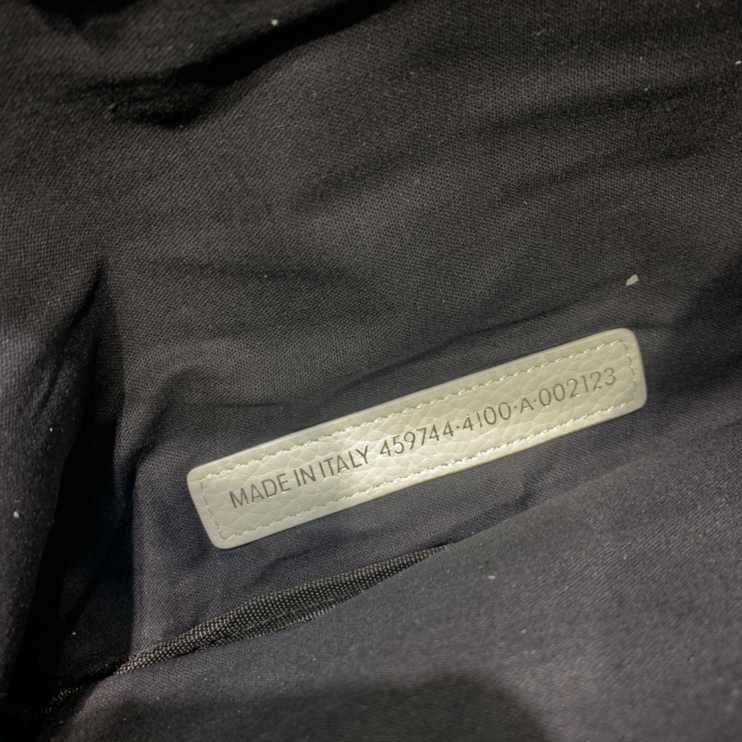 Túi đeo hông BALENCIAGA 180406480 màu trắng