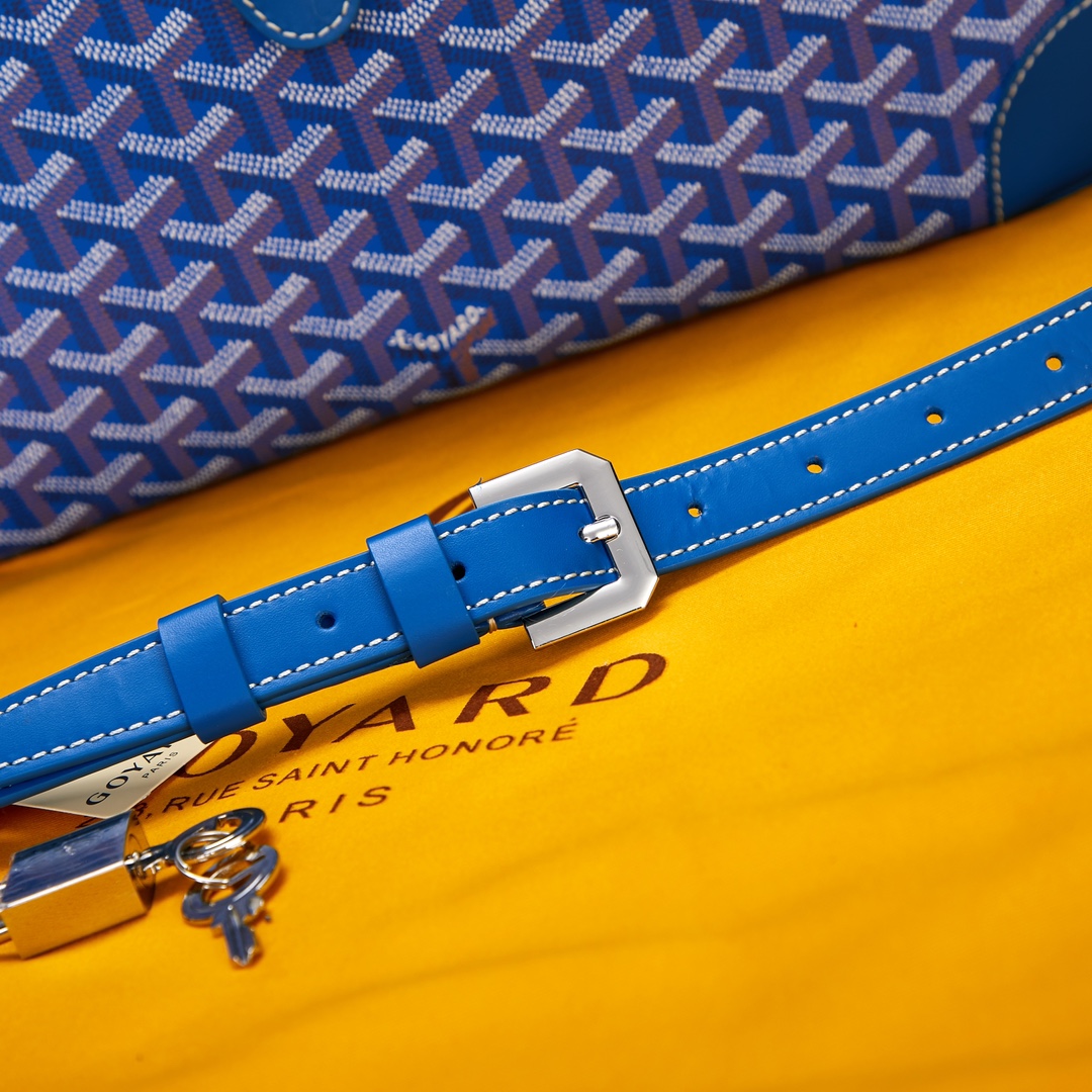 Goyard Ambassade 1100 (blue)
