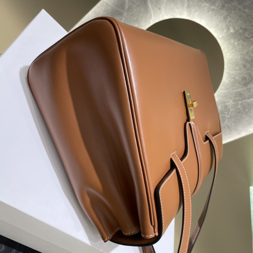 T&uacute;i X&aacute;ch Celine Soft 16 195543 M&agrave;u N&acirc;u 