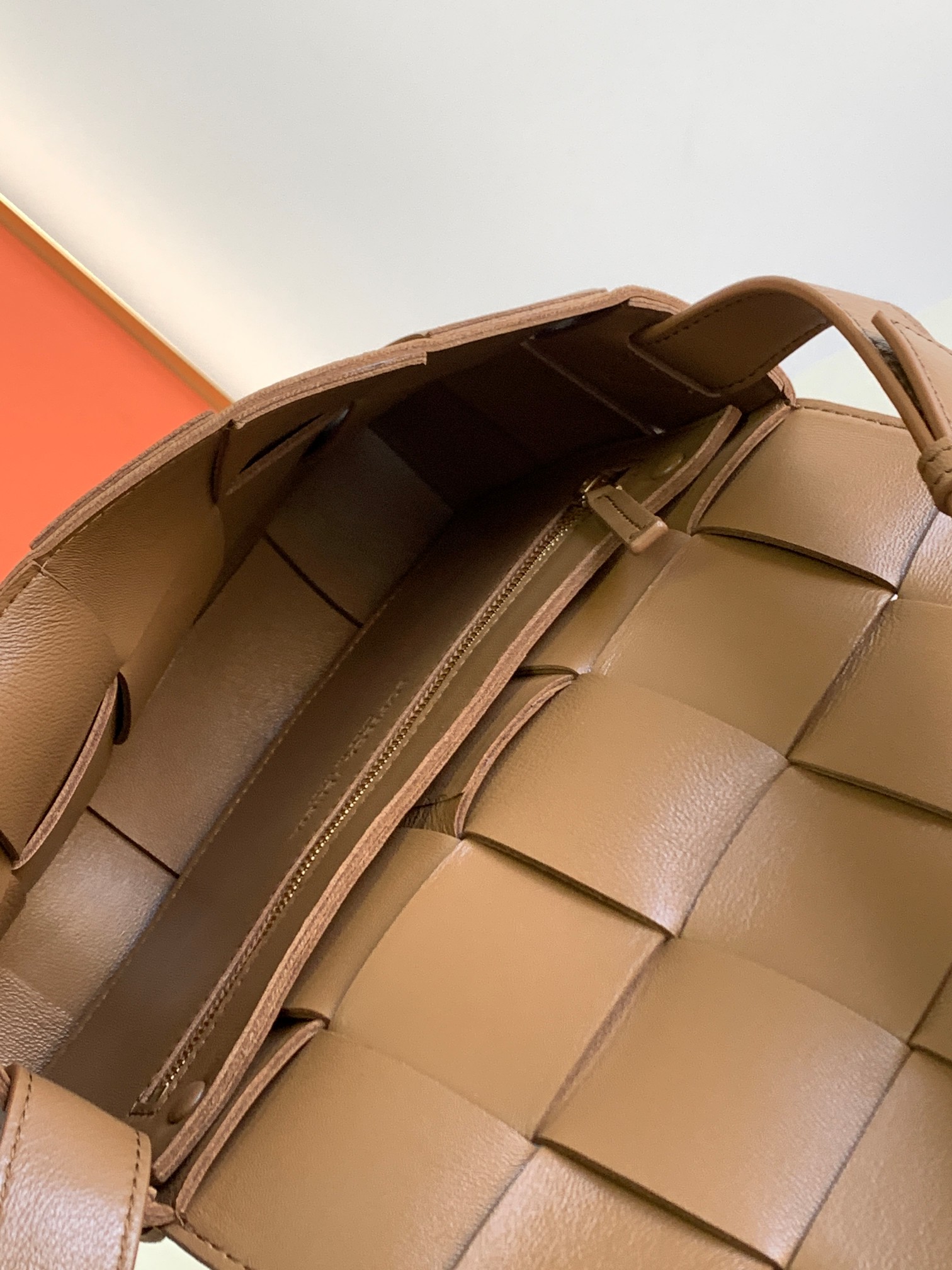 Bottega Veneta Cassette Màu Nâu