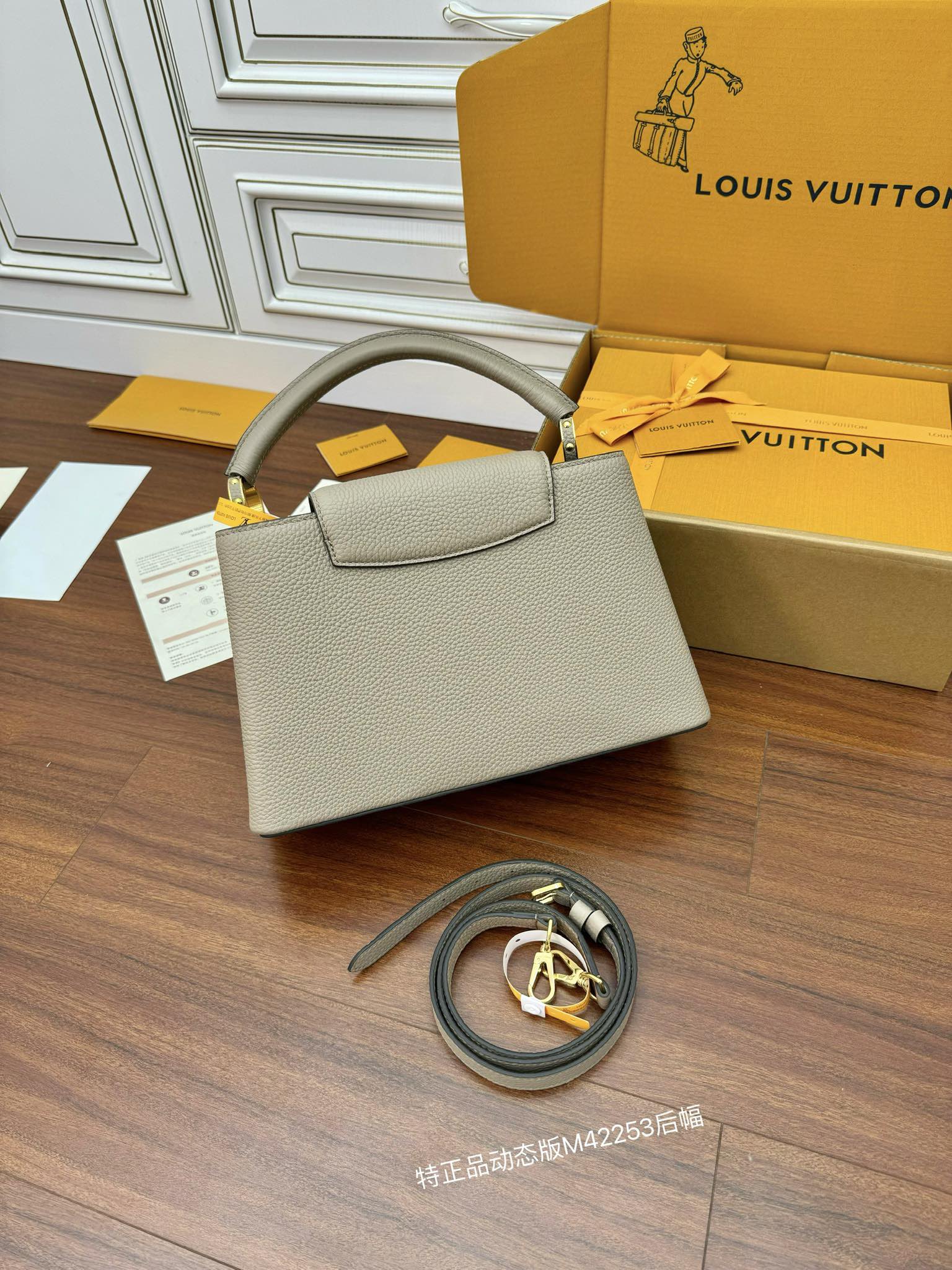 capucines M42253