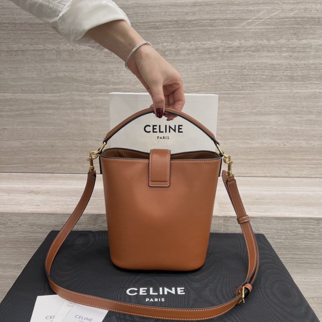Túi Xách Nữ Celine Louise 119173 Màu Nâu