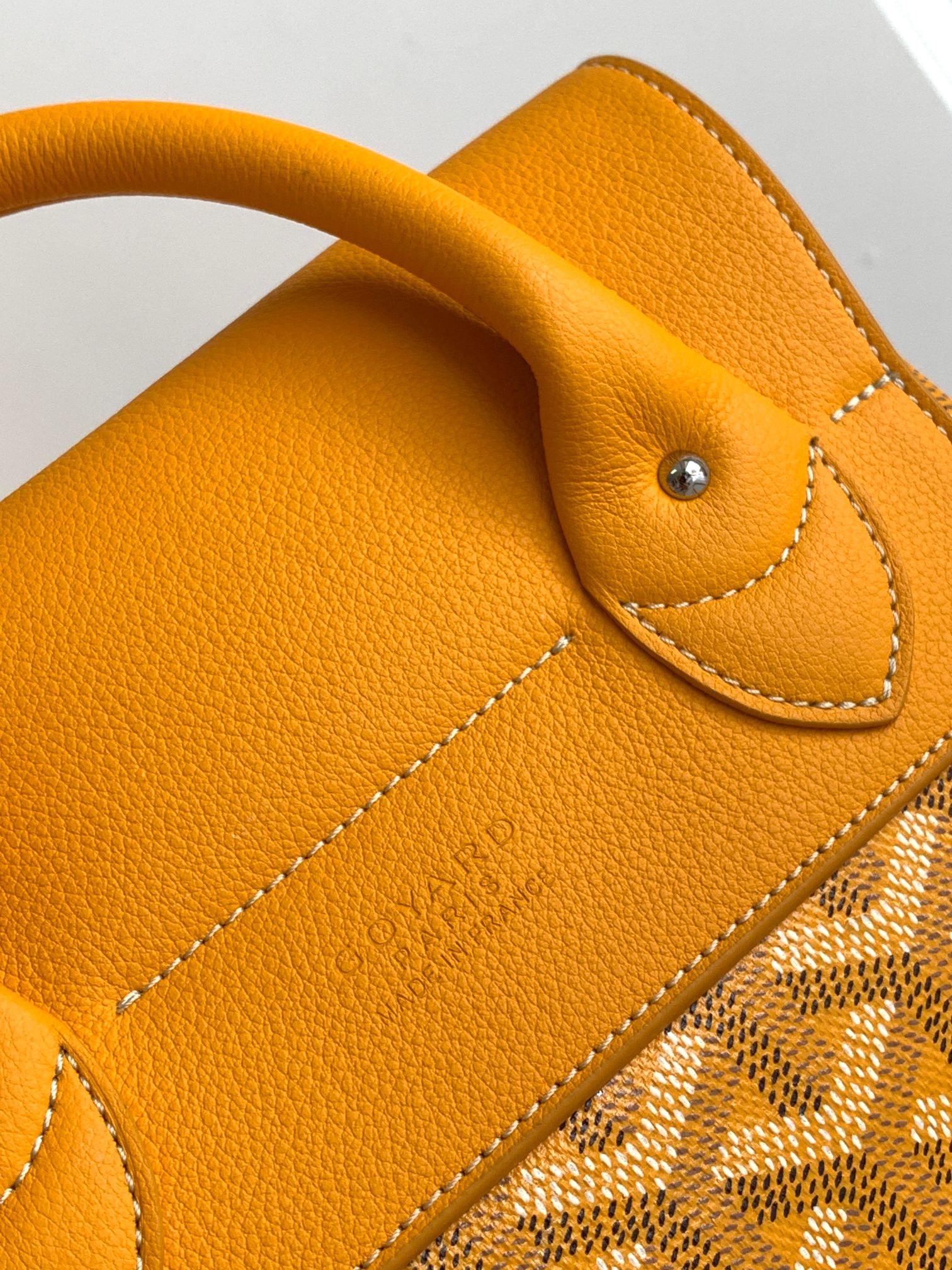 Balo Goyard Alpin 8035 M&agrave;u V&agrave;ng 