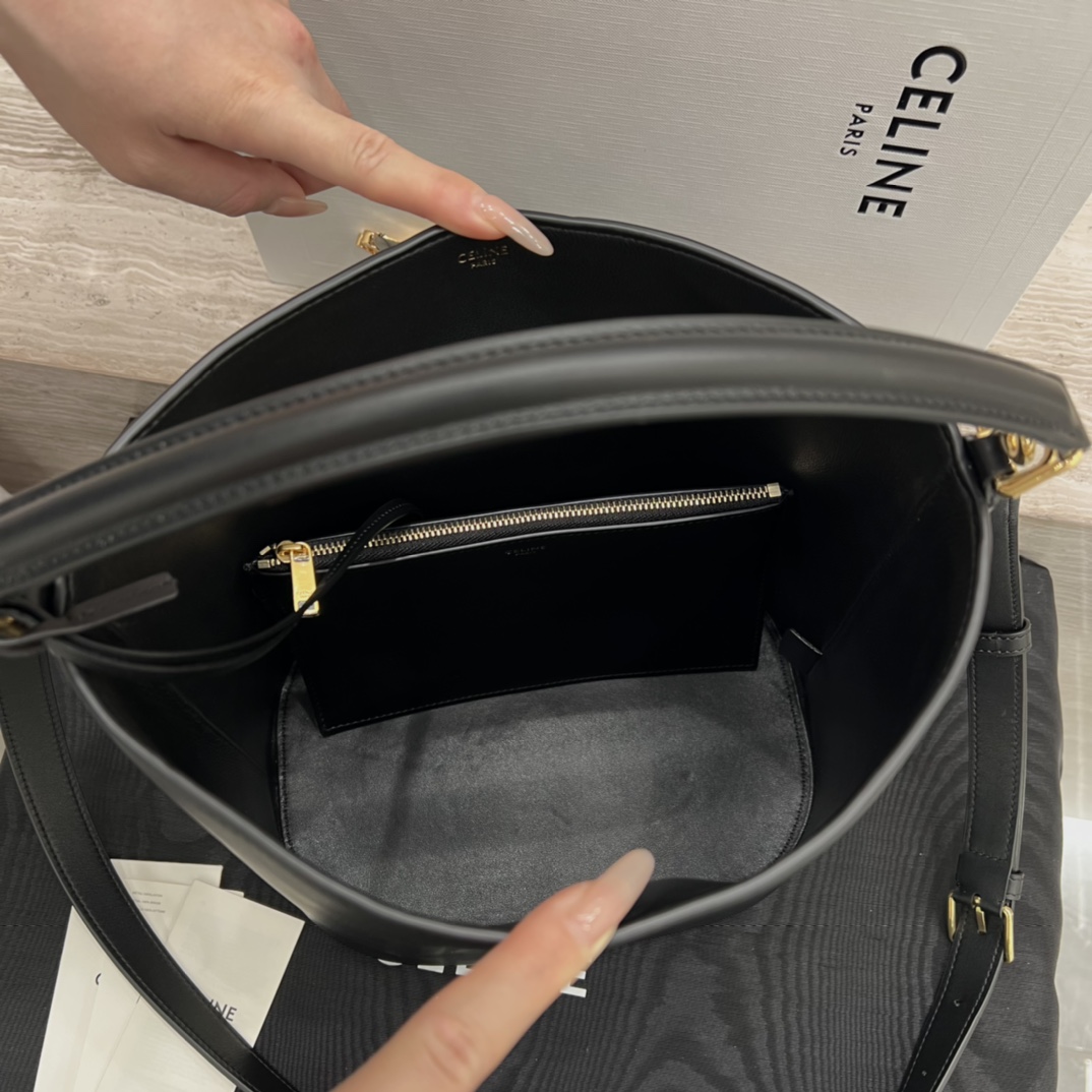 Túi Xách Nữ Celine Louise 116613 Màu Đen