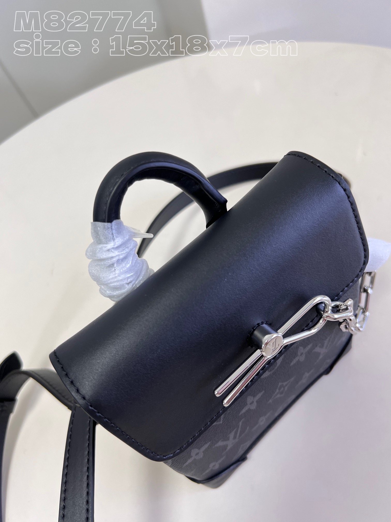 Túi Nam Sac Nano Steamer M82774 Màu Đen