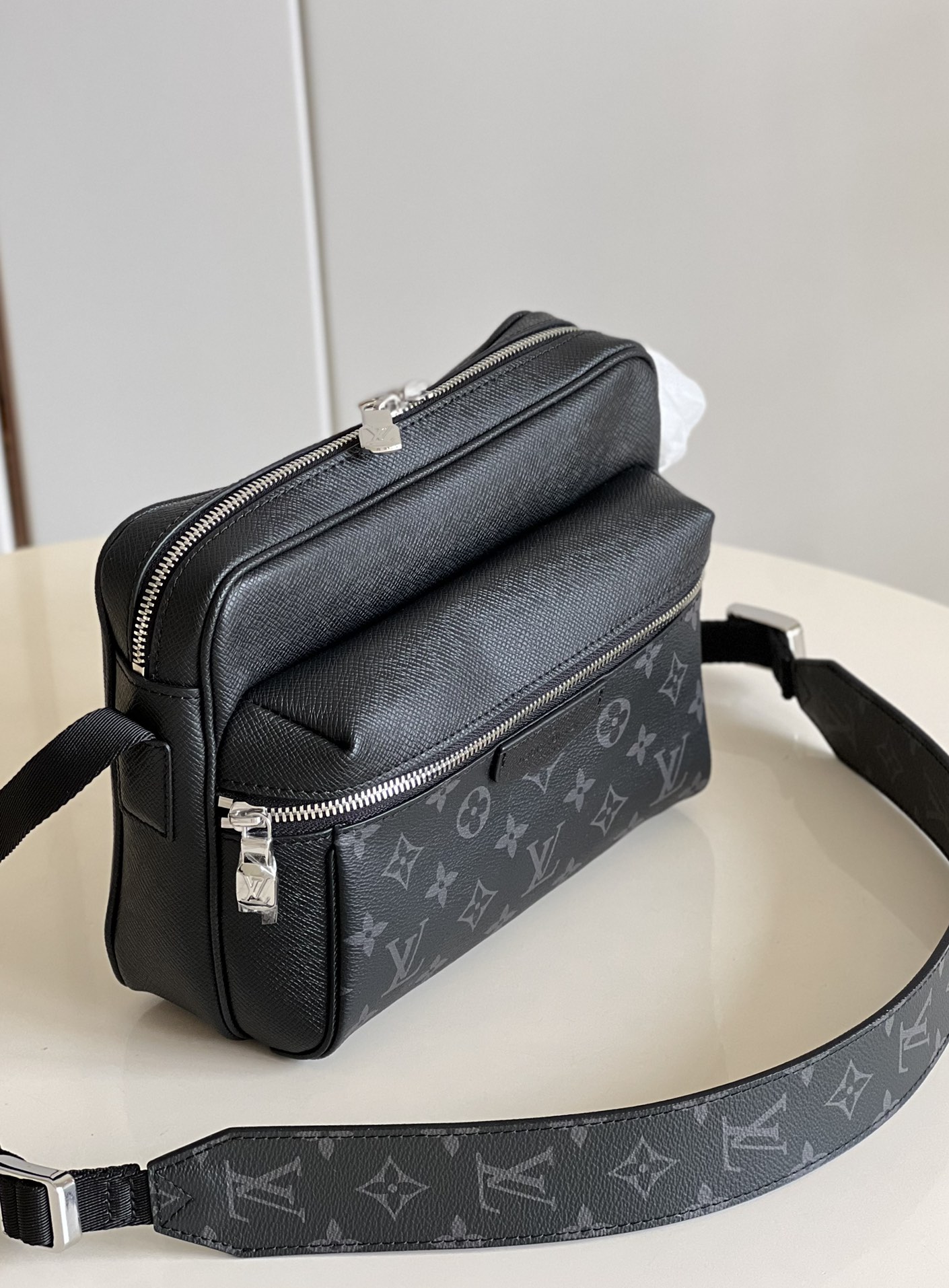 Túi xách OUT DOOR  M30233