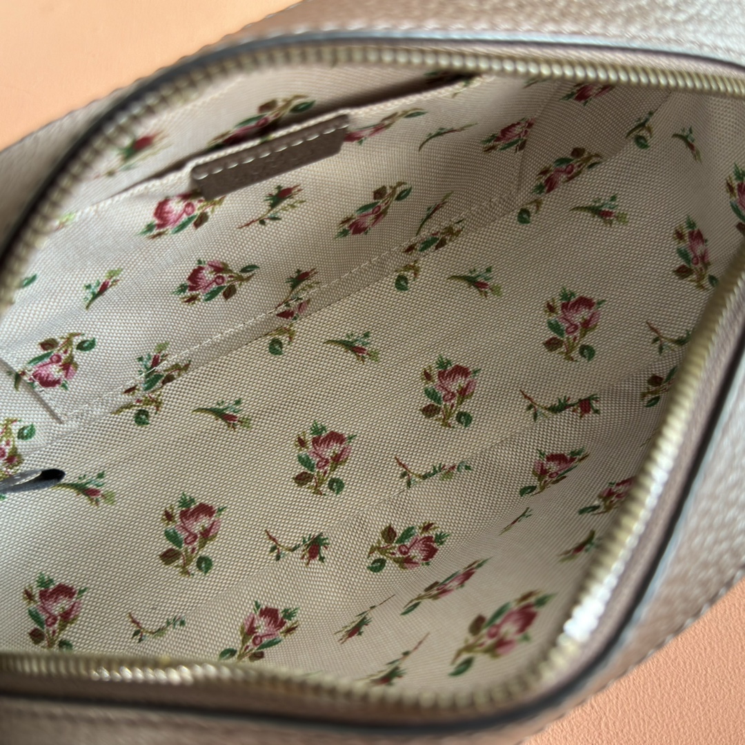 Túi xách Neo Vintage GG Supreme 476466