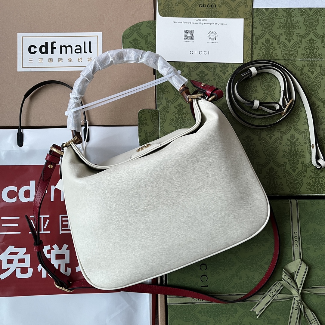 Sac à épaule Gucci Diana taille moyenne 746124 (White)