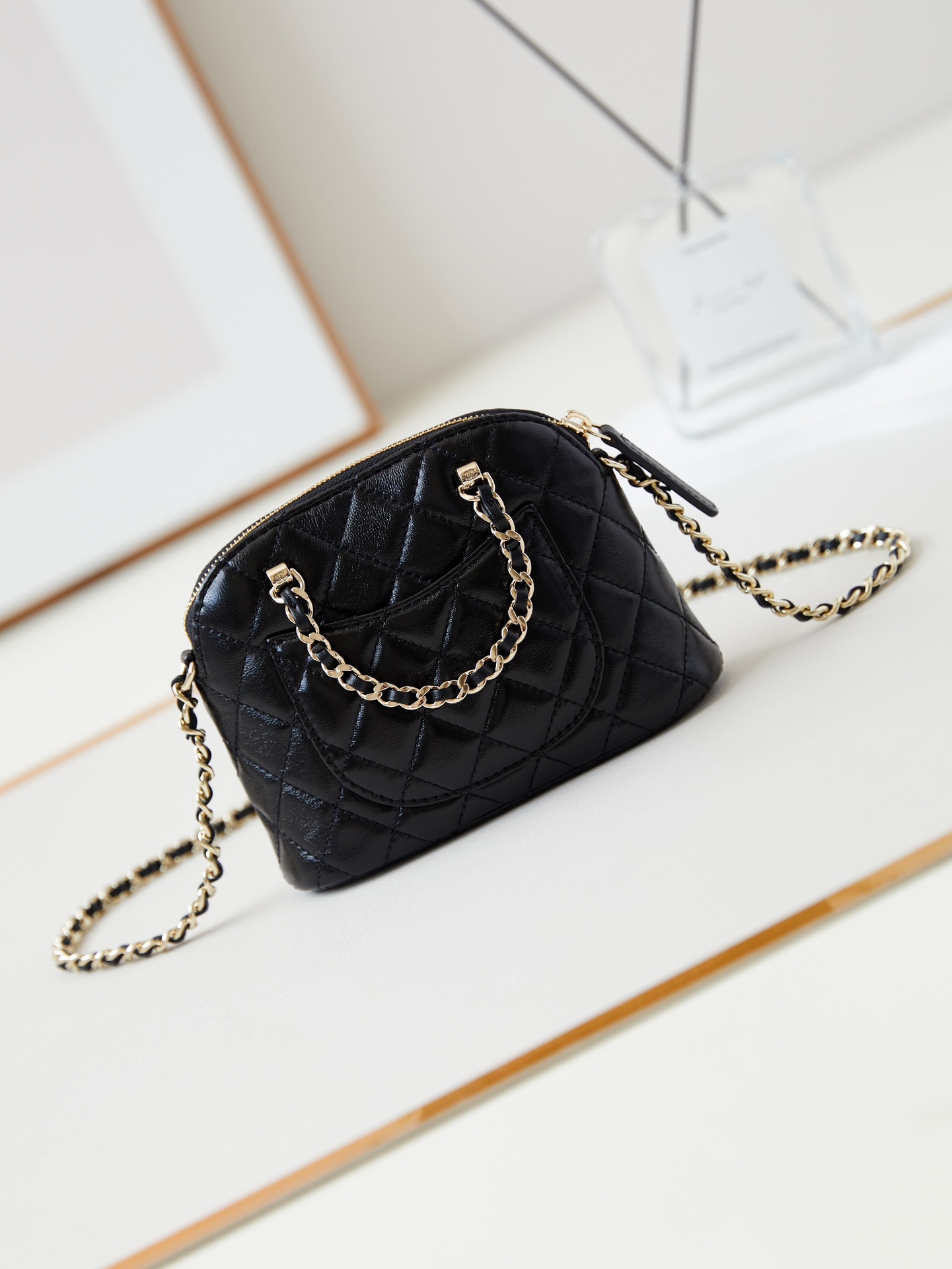 Túi Xách Chanel AP3354 Màu Đen Da Bóng