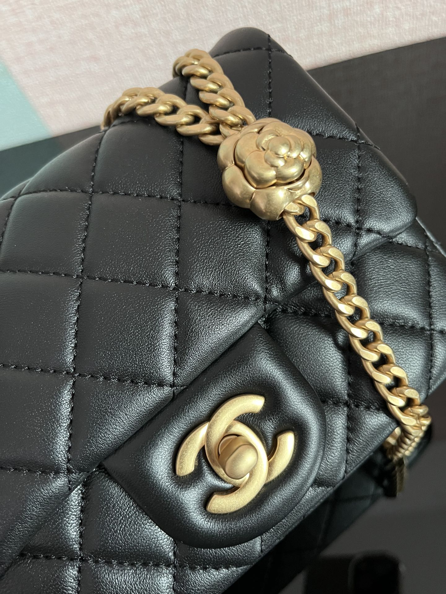 Túi Xách Chanel AS4040 Màu Đen