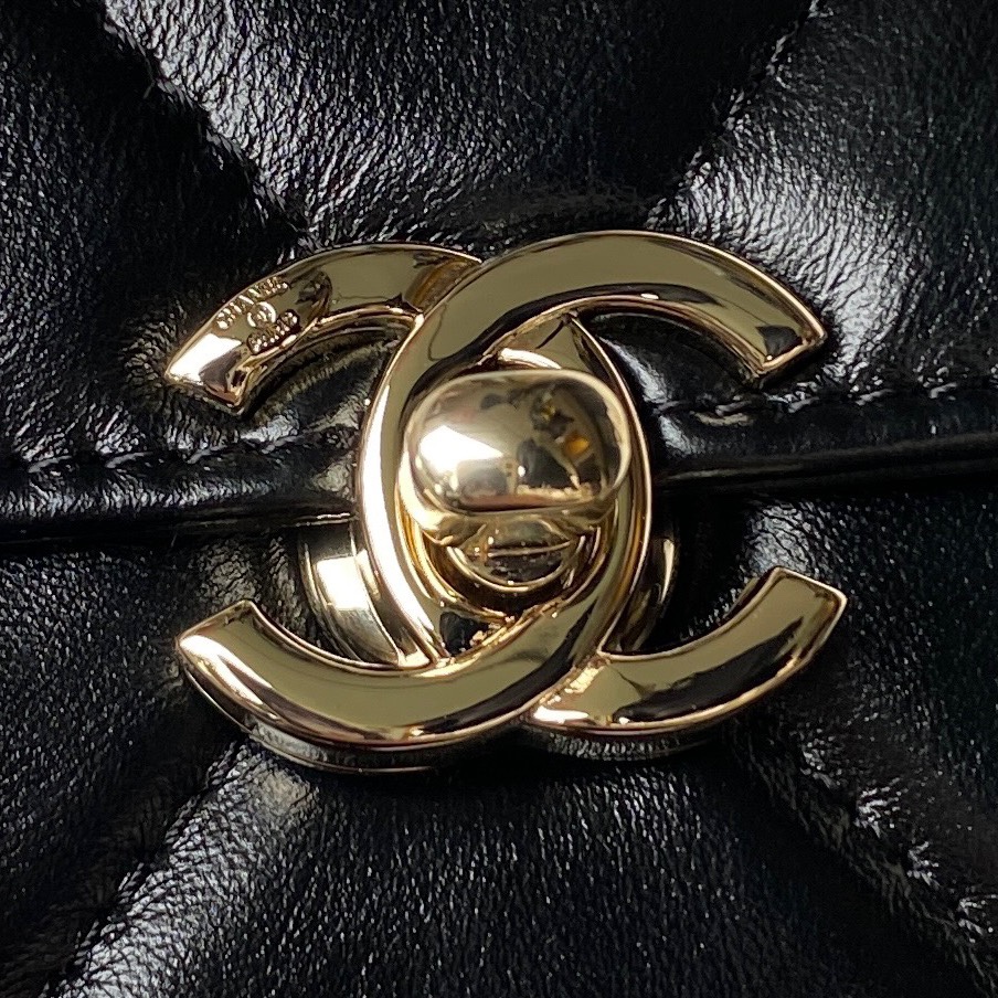 Túi Xách Chanel Bodin AS4469 Màu Đen