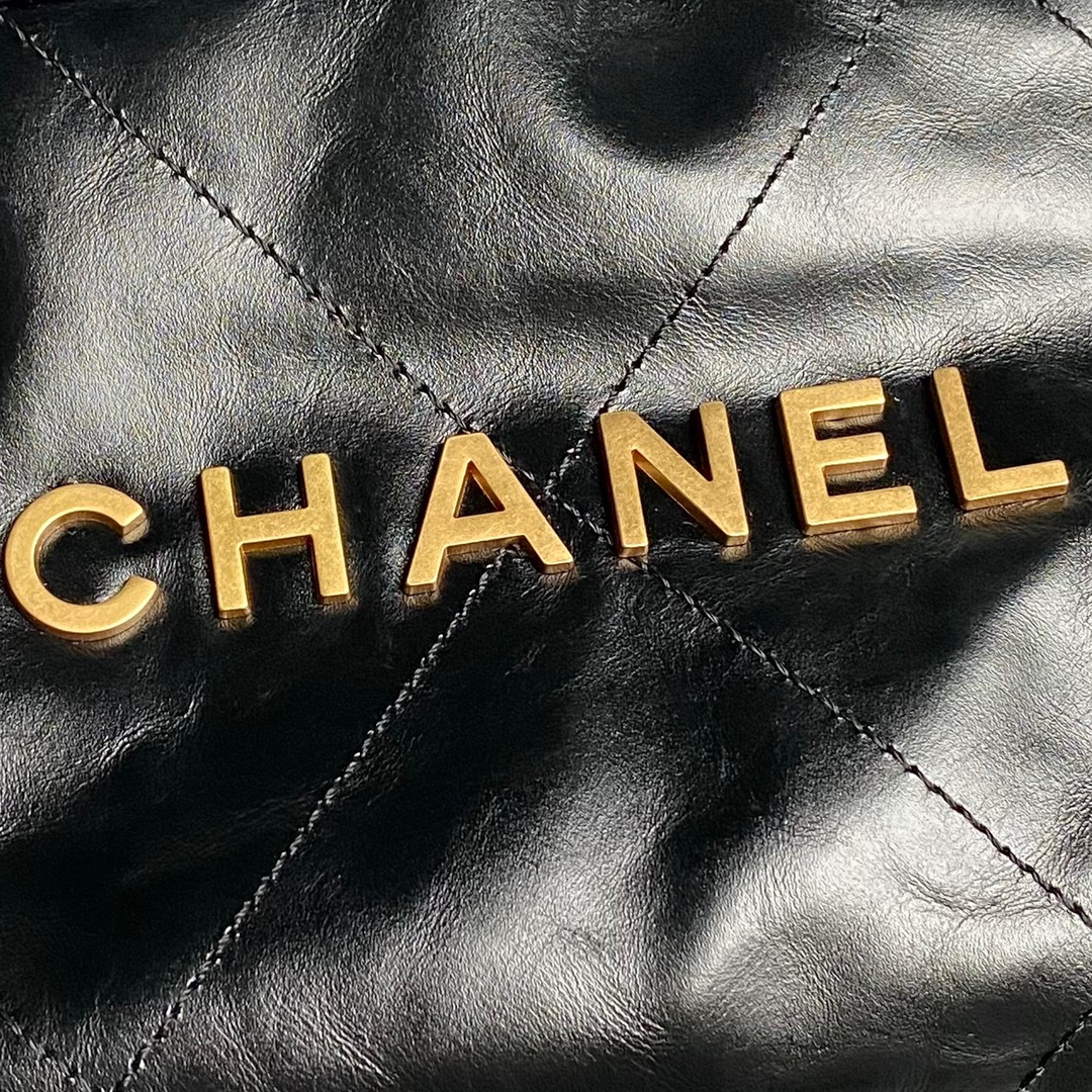 Túi Xách Nữ Chanel 22Bag AS3260 Màu Đen