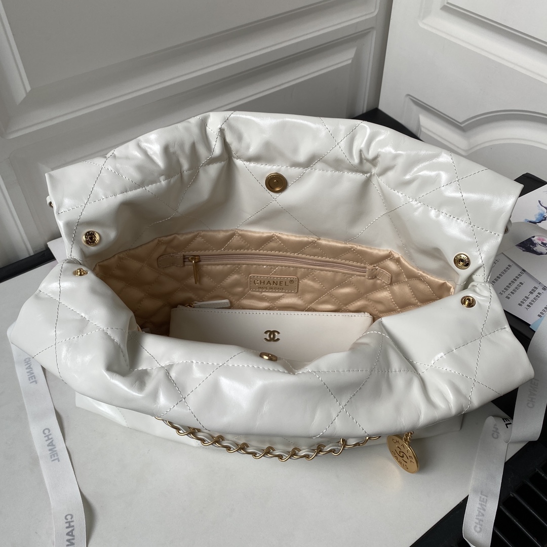 Túi Xách Chanel 22BAG AS4486 Màu Trắng