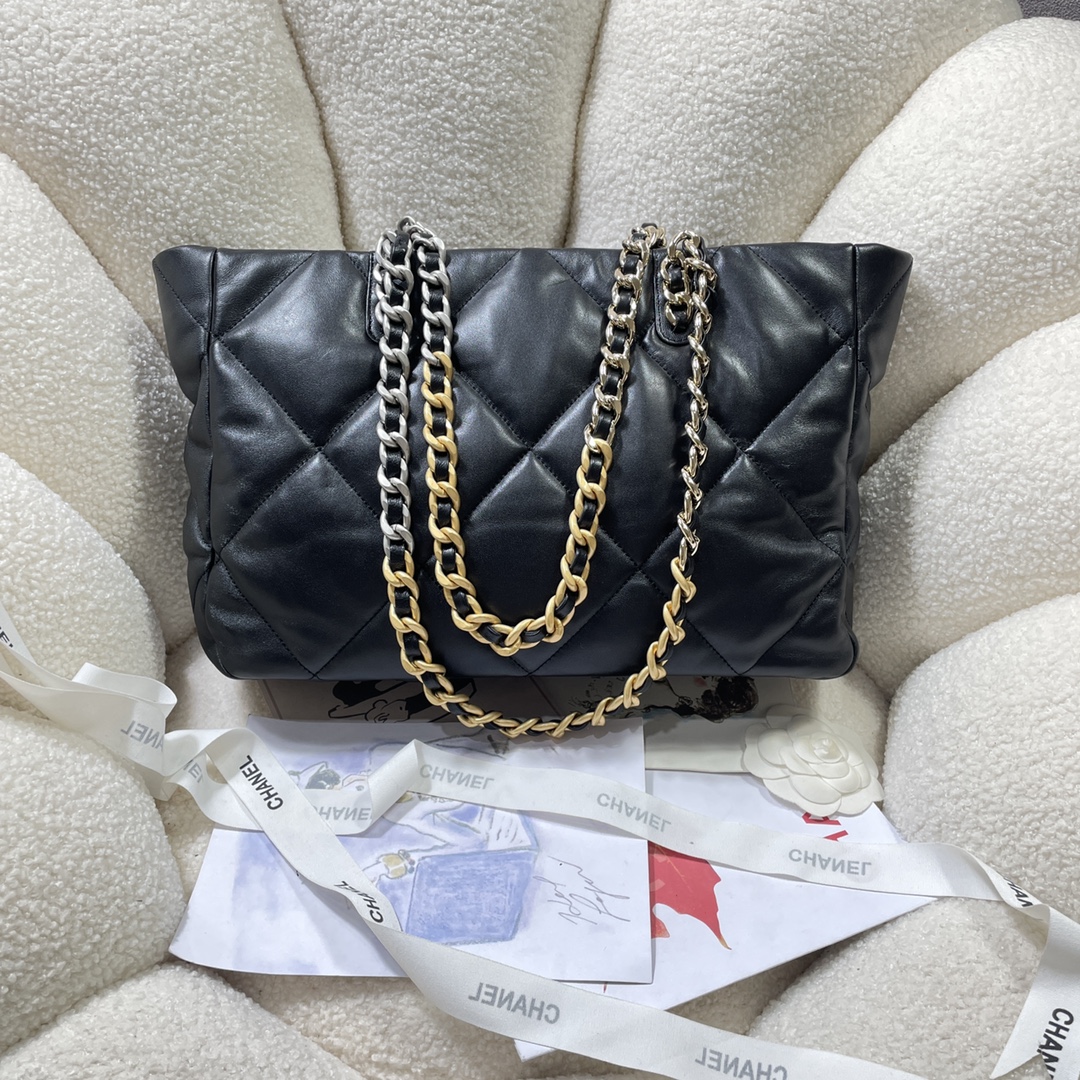 Túi Xách Chanel Shopping Bag AS3660 Màu Đen