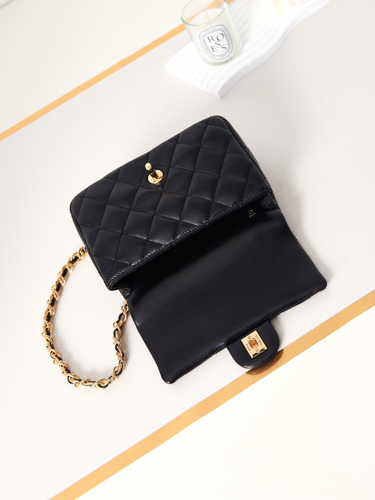 Túi Xách Chanel AP4023 Màu Đen