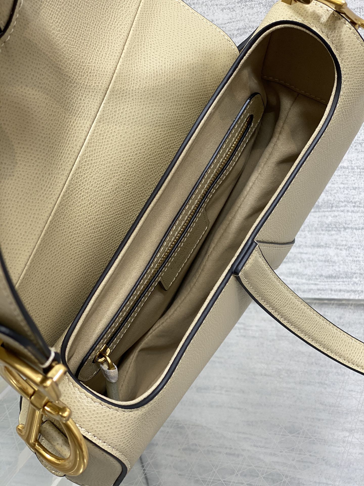 Túi Dior Sadle Nữ Màu Be