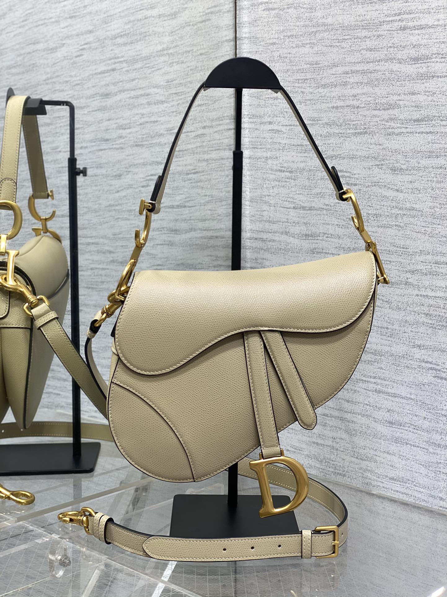 Túi Dior Sadle Nữ Màu Be