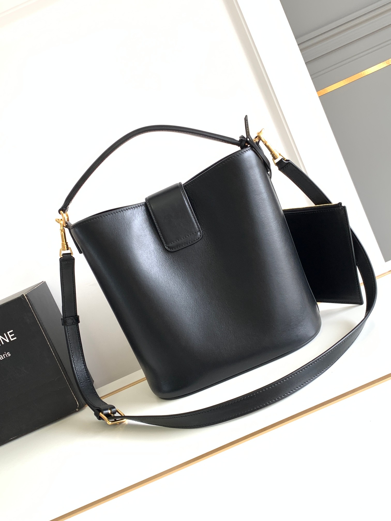 Túi Xách Nữ Celine Louise 116613 Màu Đen