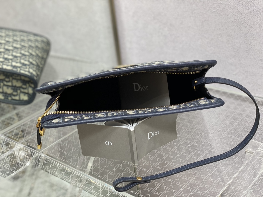 Dior Cầm Tay Oblique