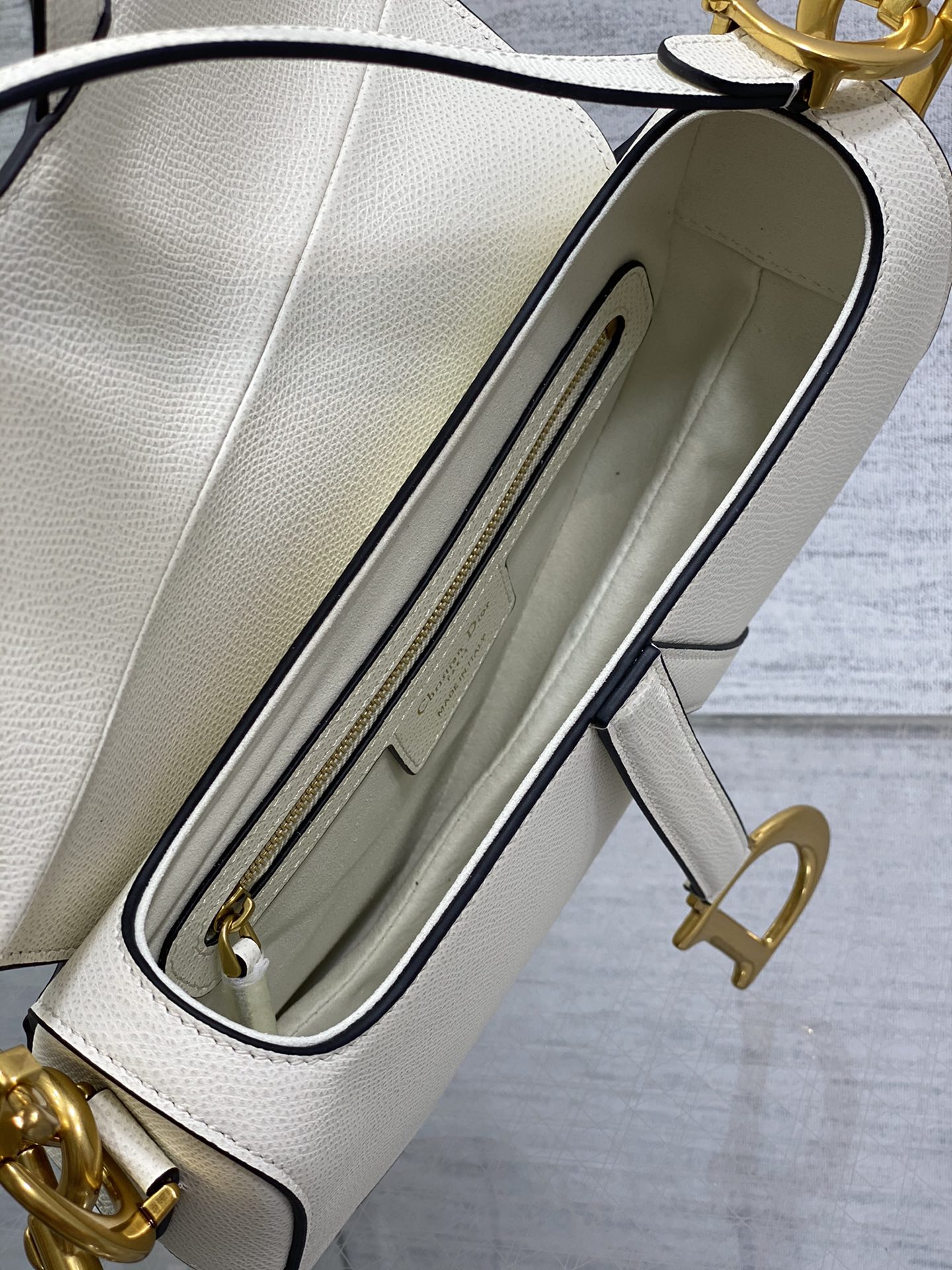 Túi Dior Sadle Nữ Màu Trắng
