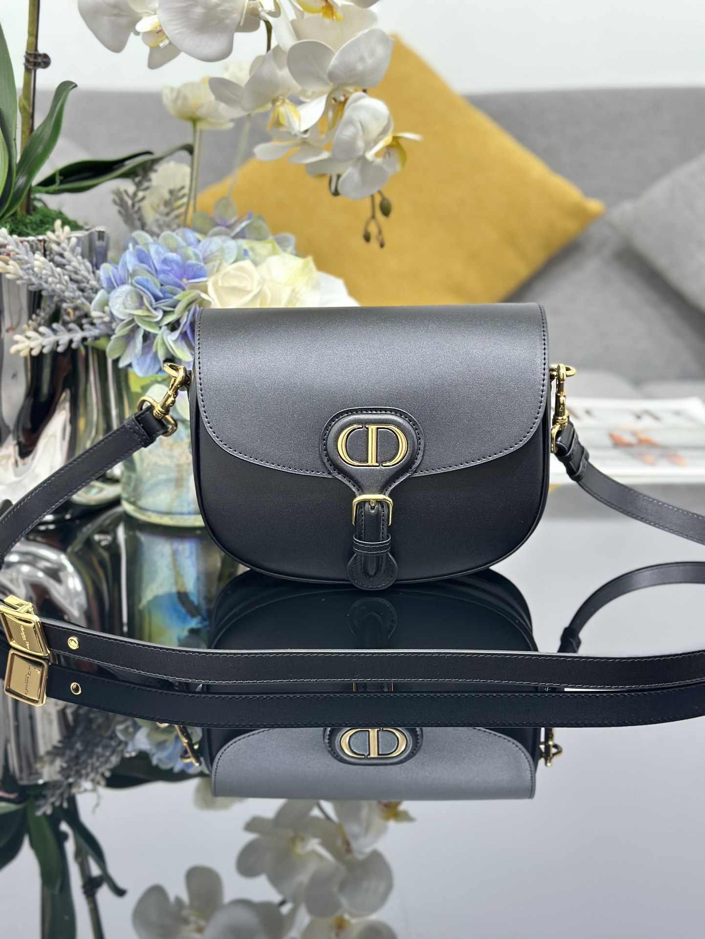 Túi Xách Nữ Dior Bobby Màu Đen