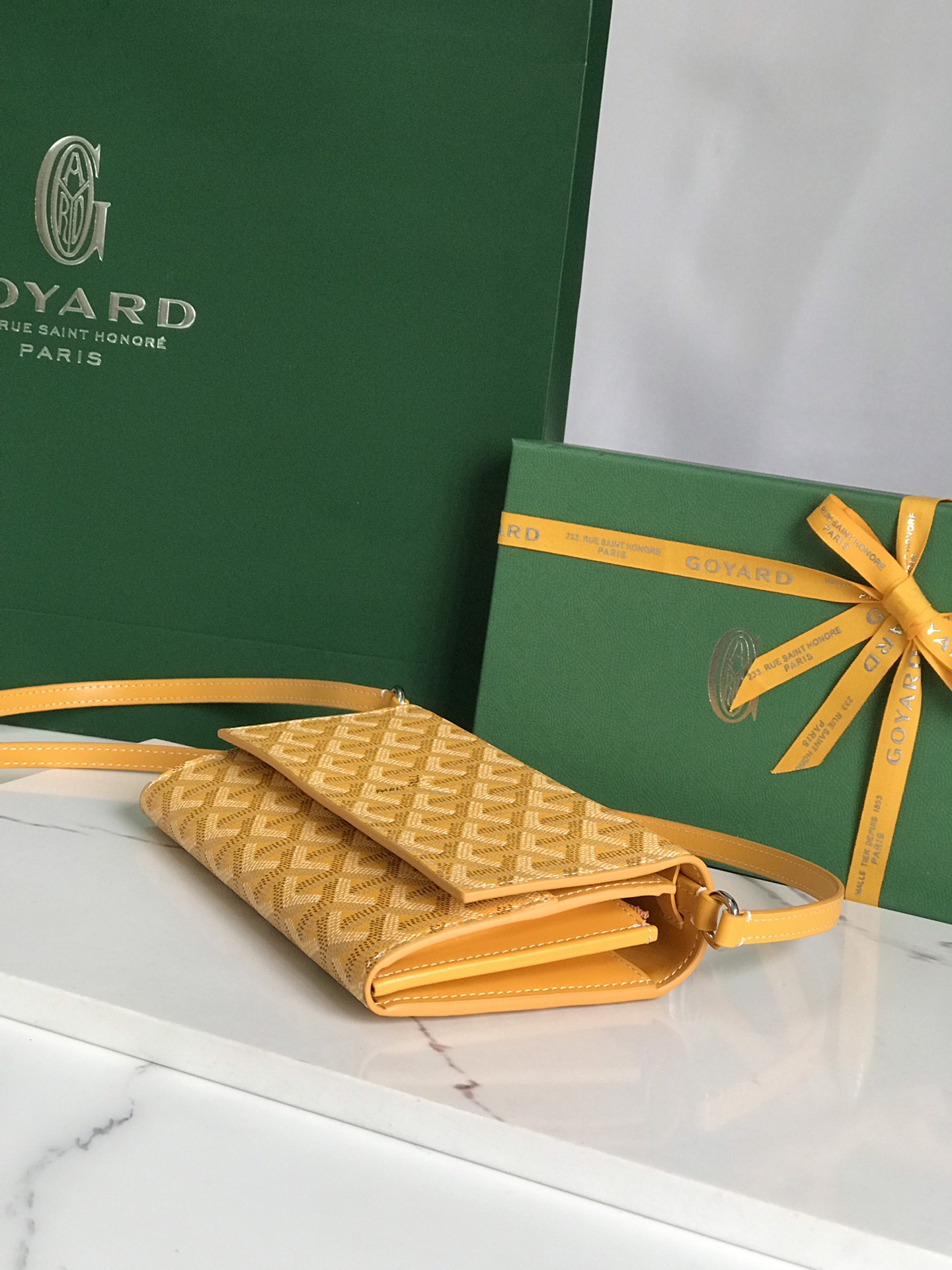 Goyard Varenne M8118 (yellow)