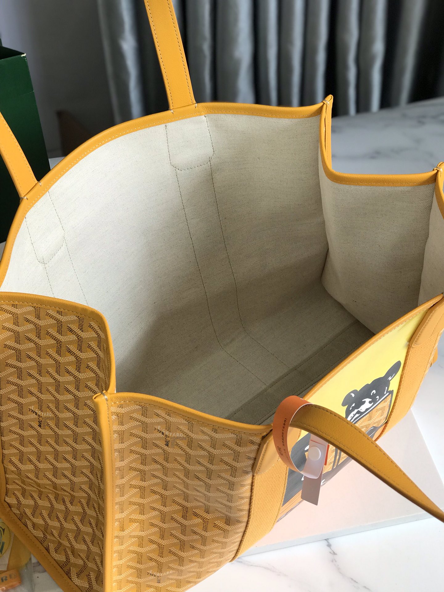 Goyard Villette 8088 (yellow)