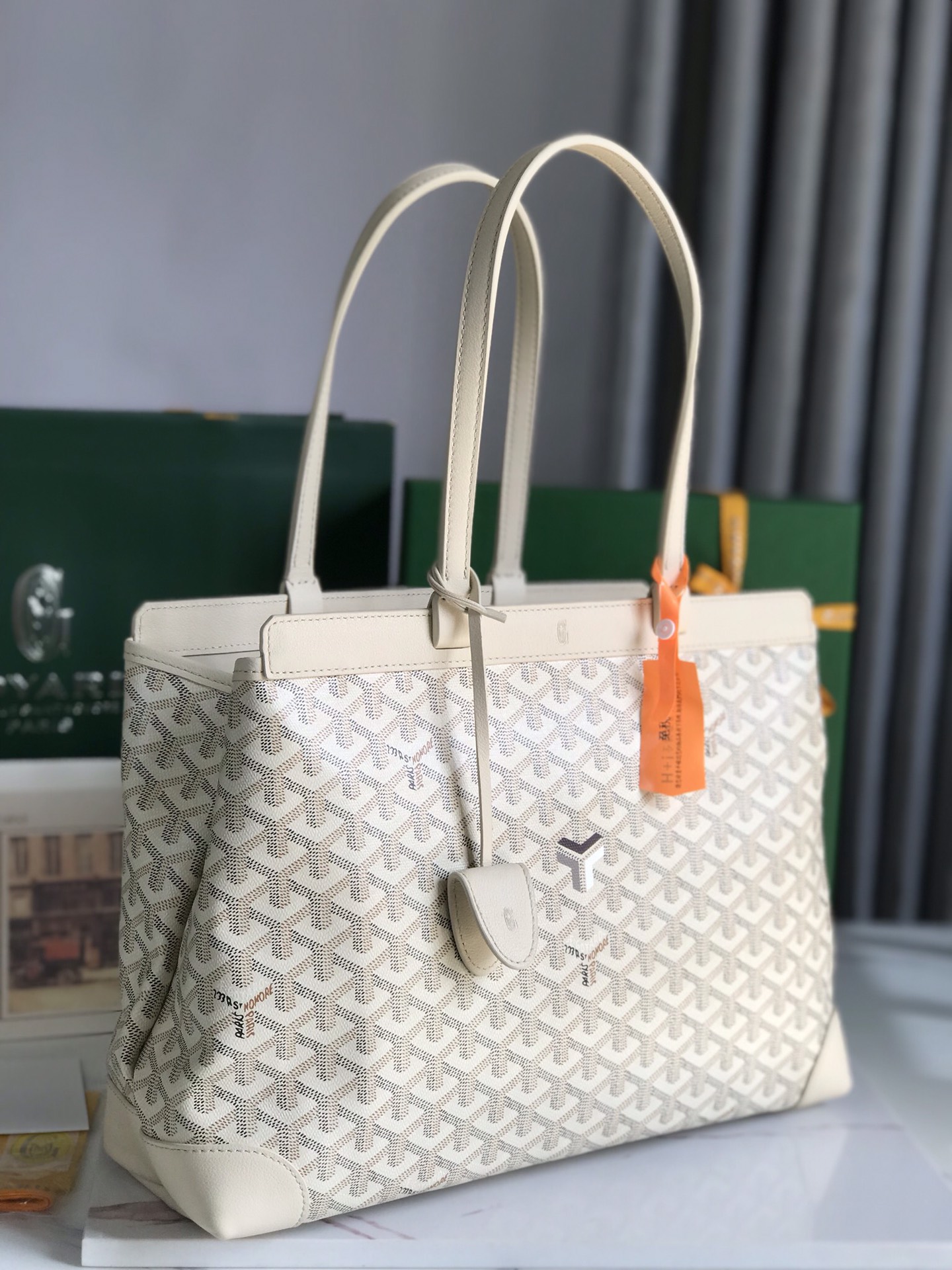 Goyard bellechasse  8031 (yellow)