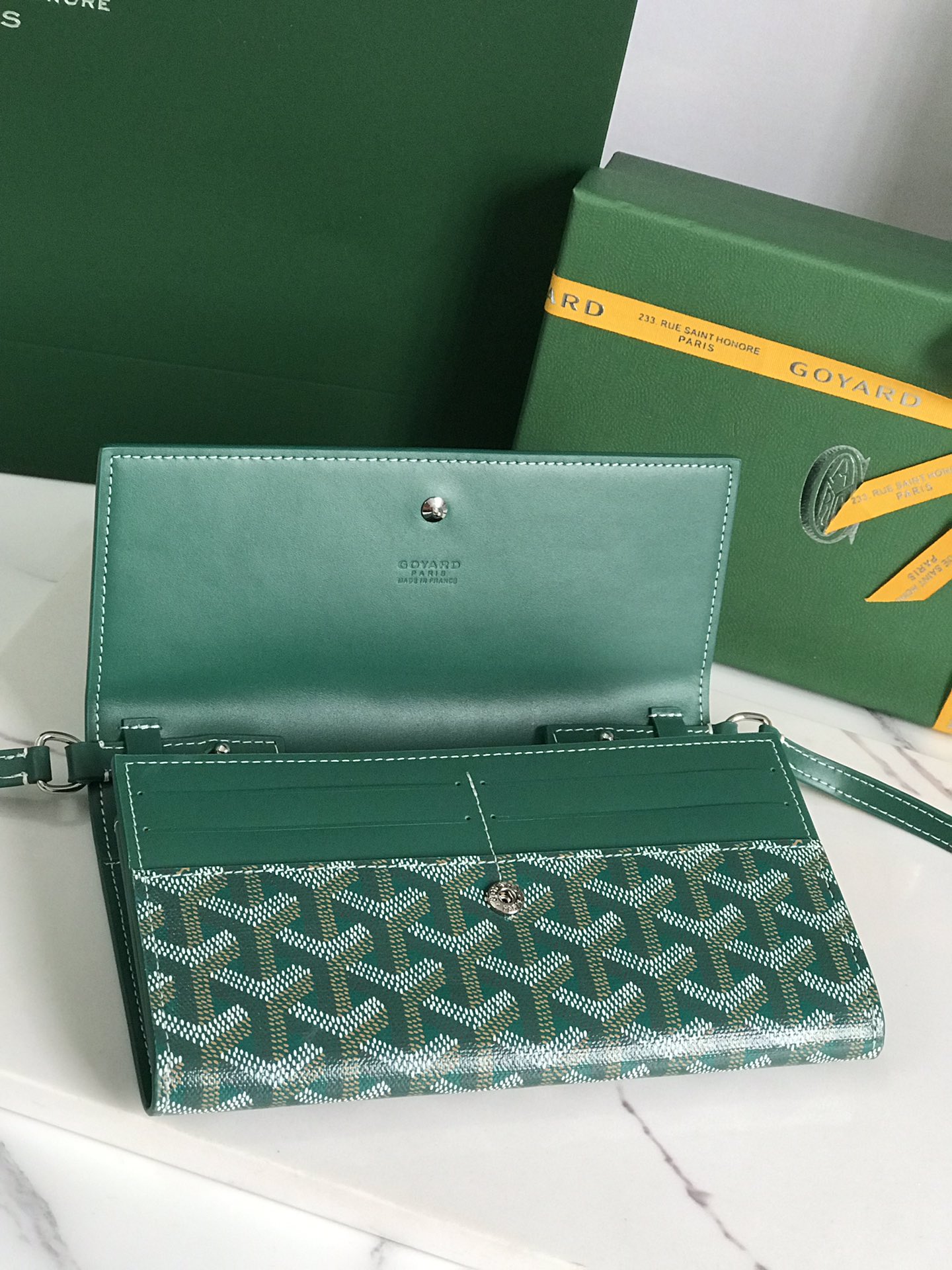 Goyard Varenne M8118 (green)