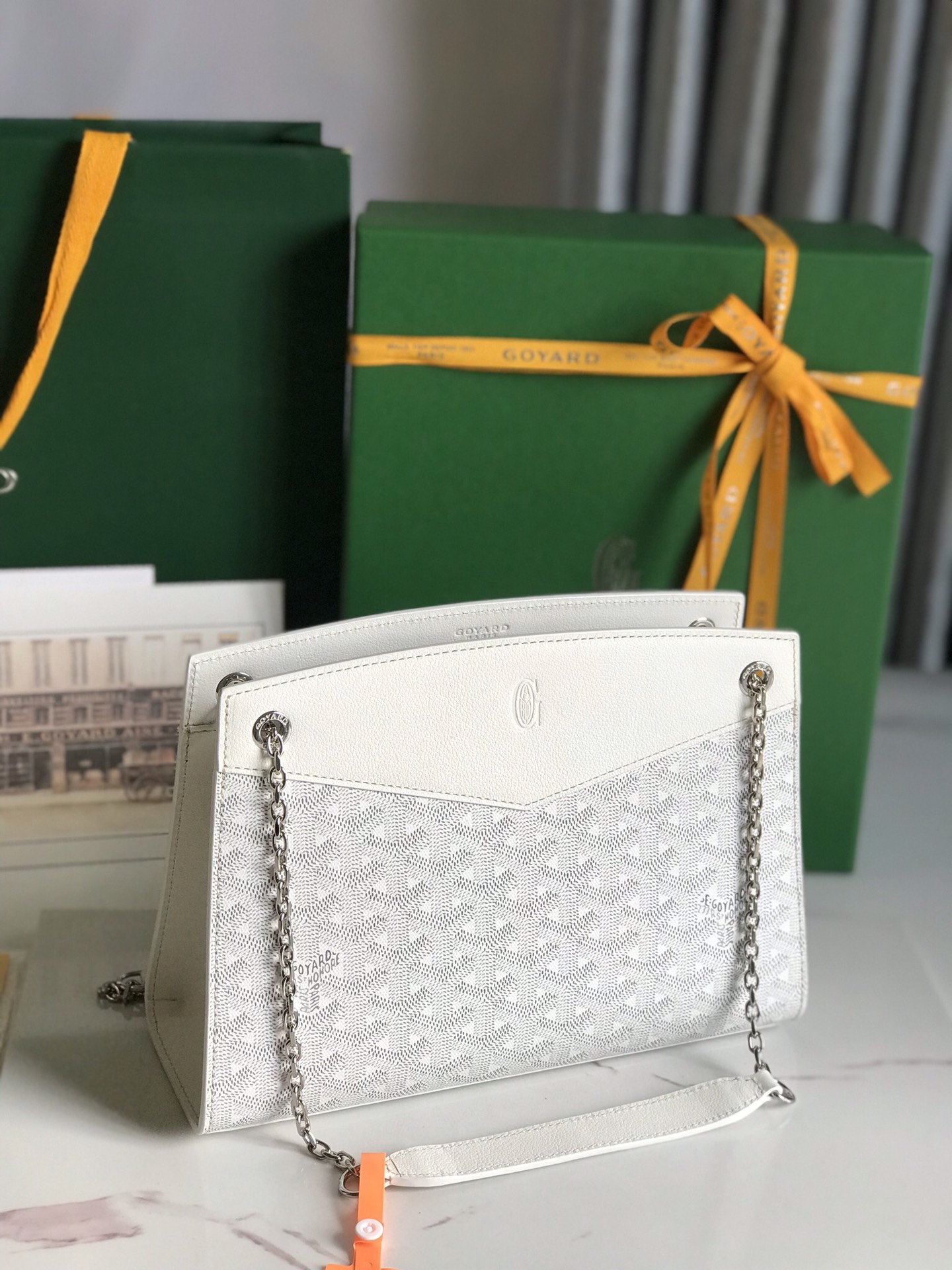 Goyard Rouette 8819 (white)