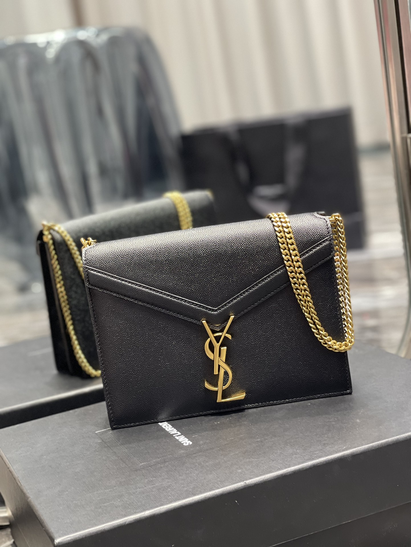 YSL Cassandra 532750