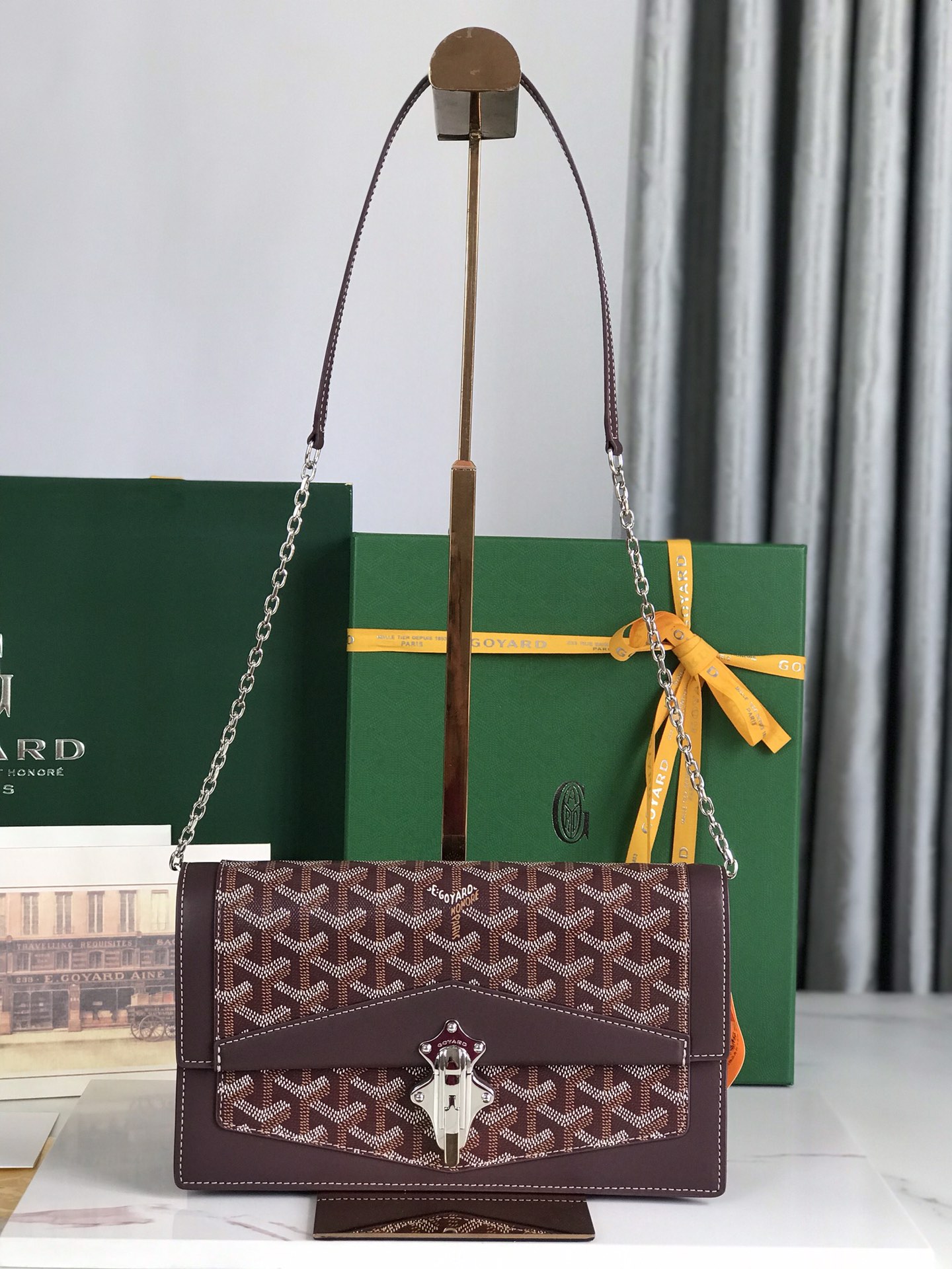 Goyard Duchesse Marie-Caroline 1100 (red)