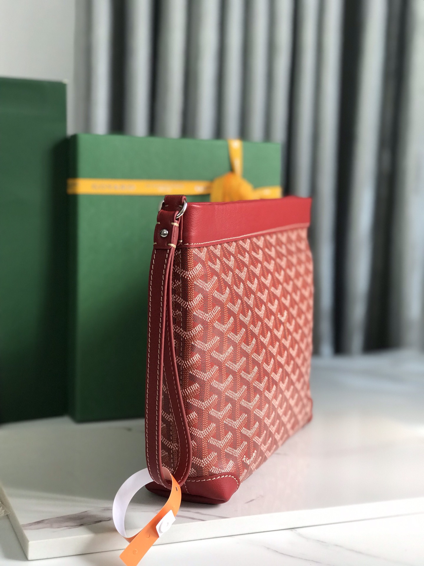 GOYARD CONTI 8811 (red)