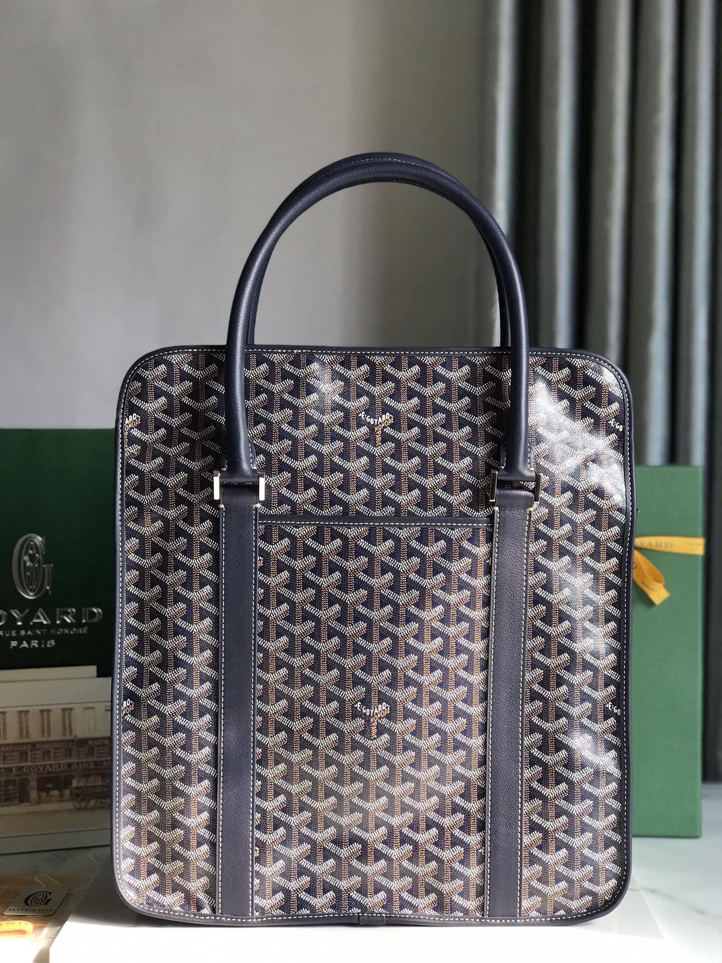 GOYARD BOURGOGNE 8825 (BLACK)