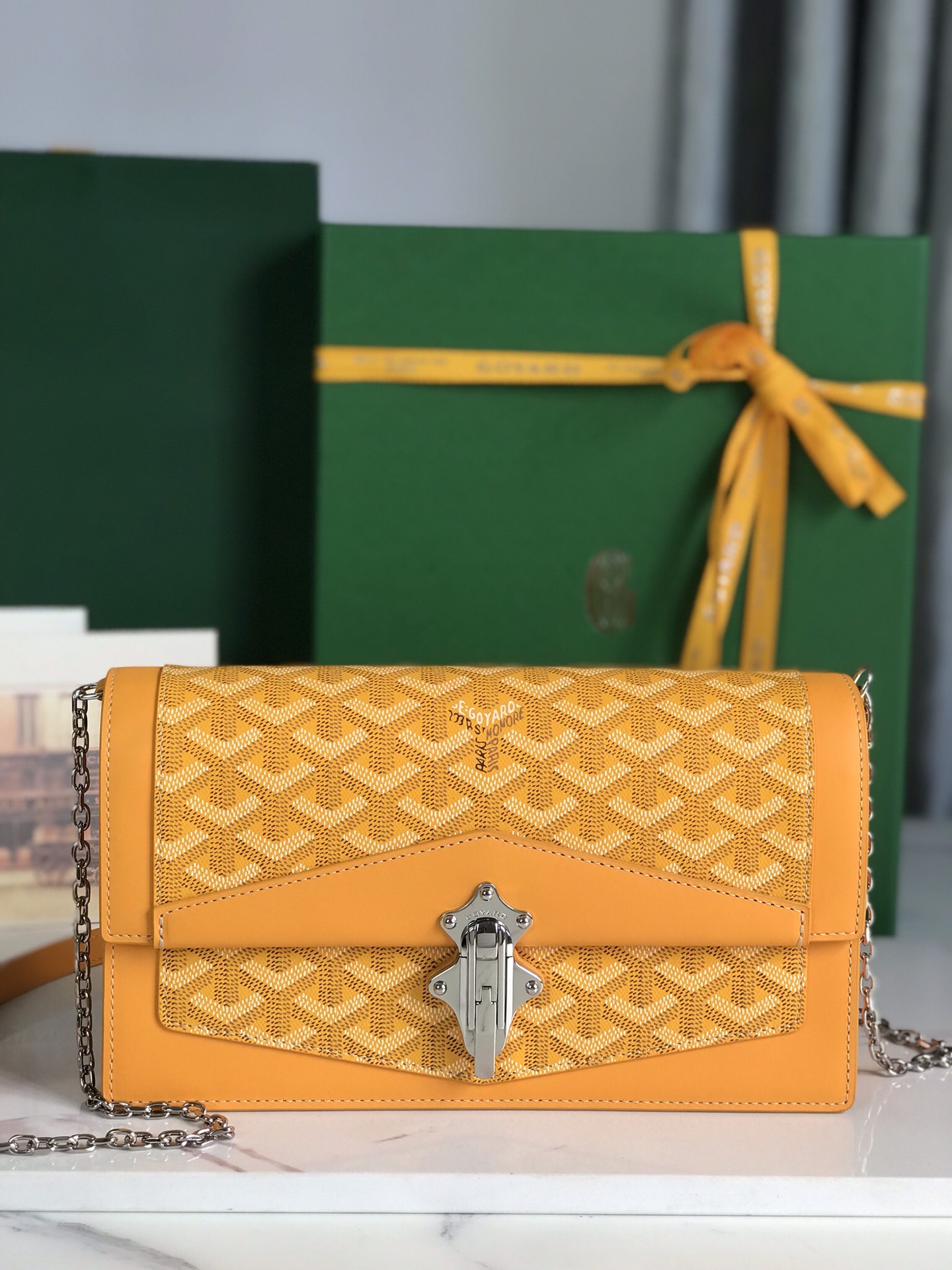 Goyard Duchesse Marie-Caroline 1100 (yellow)