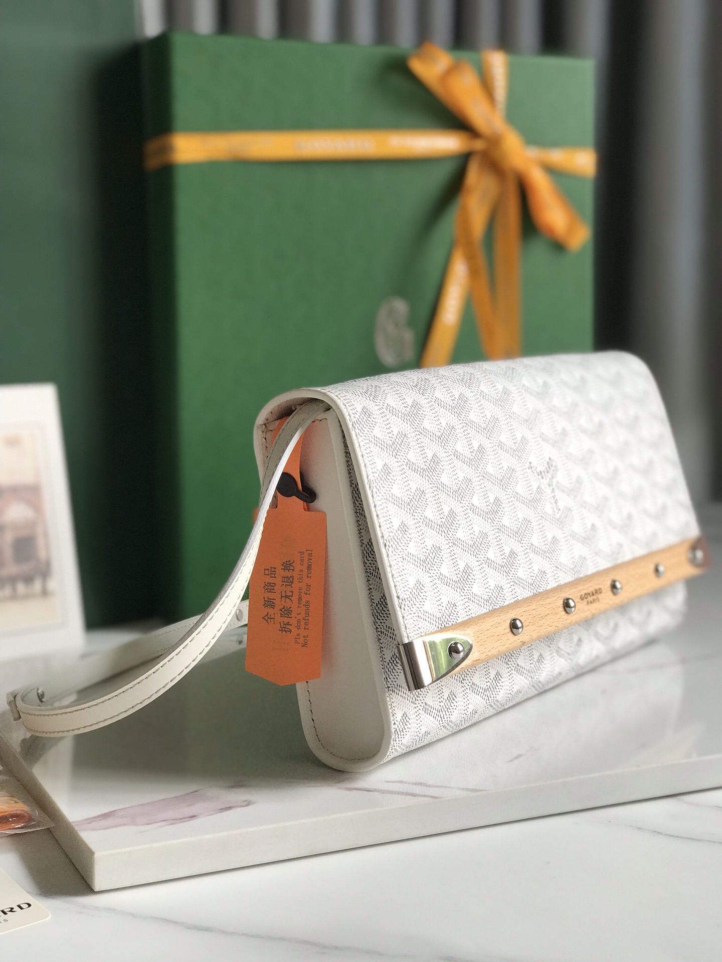 Goyard Monte-Carlo 8812 (white)
