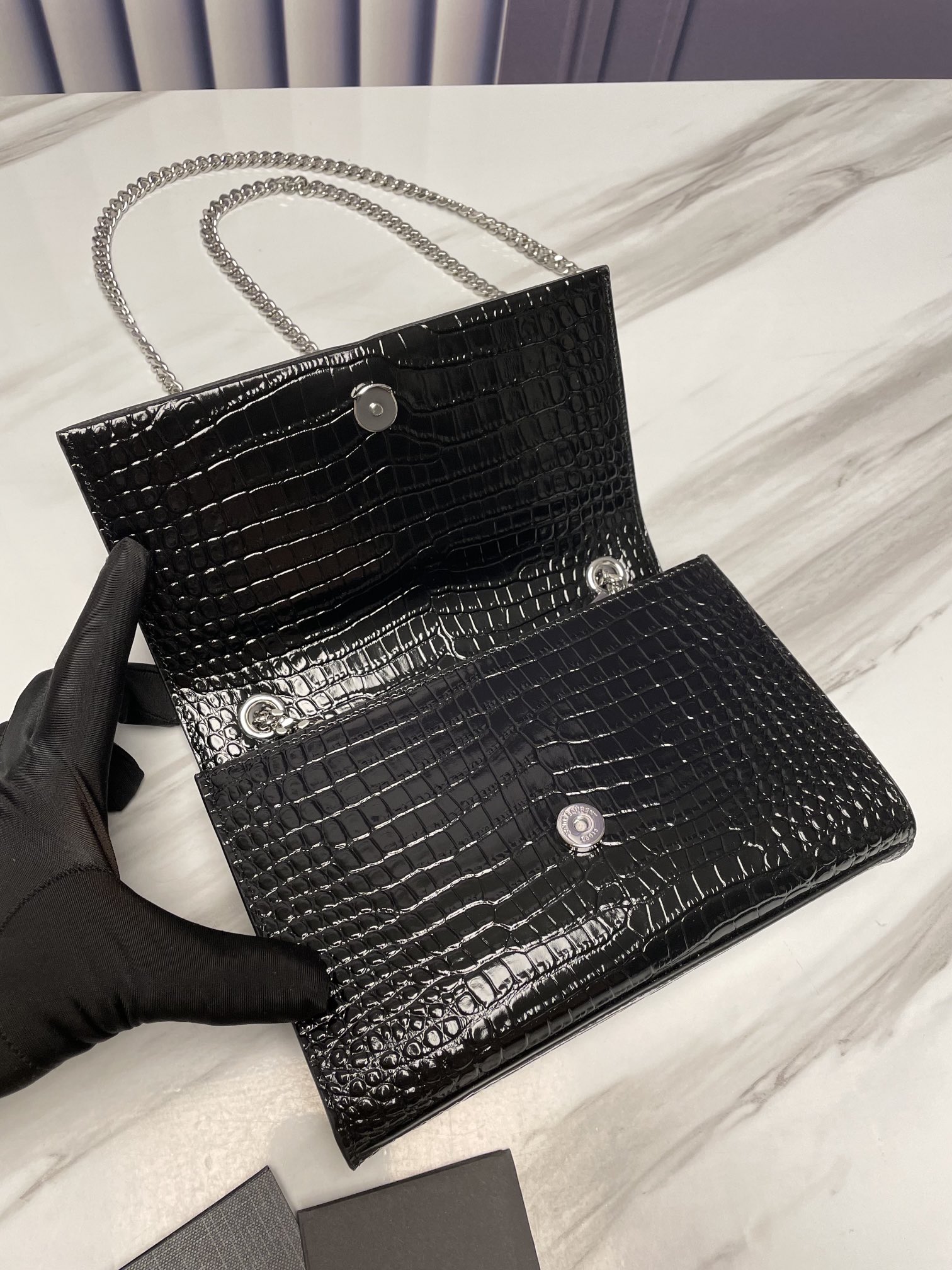 YSL KATE 474366 (Black-silver)