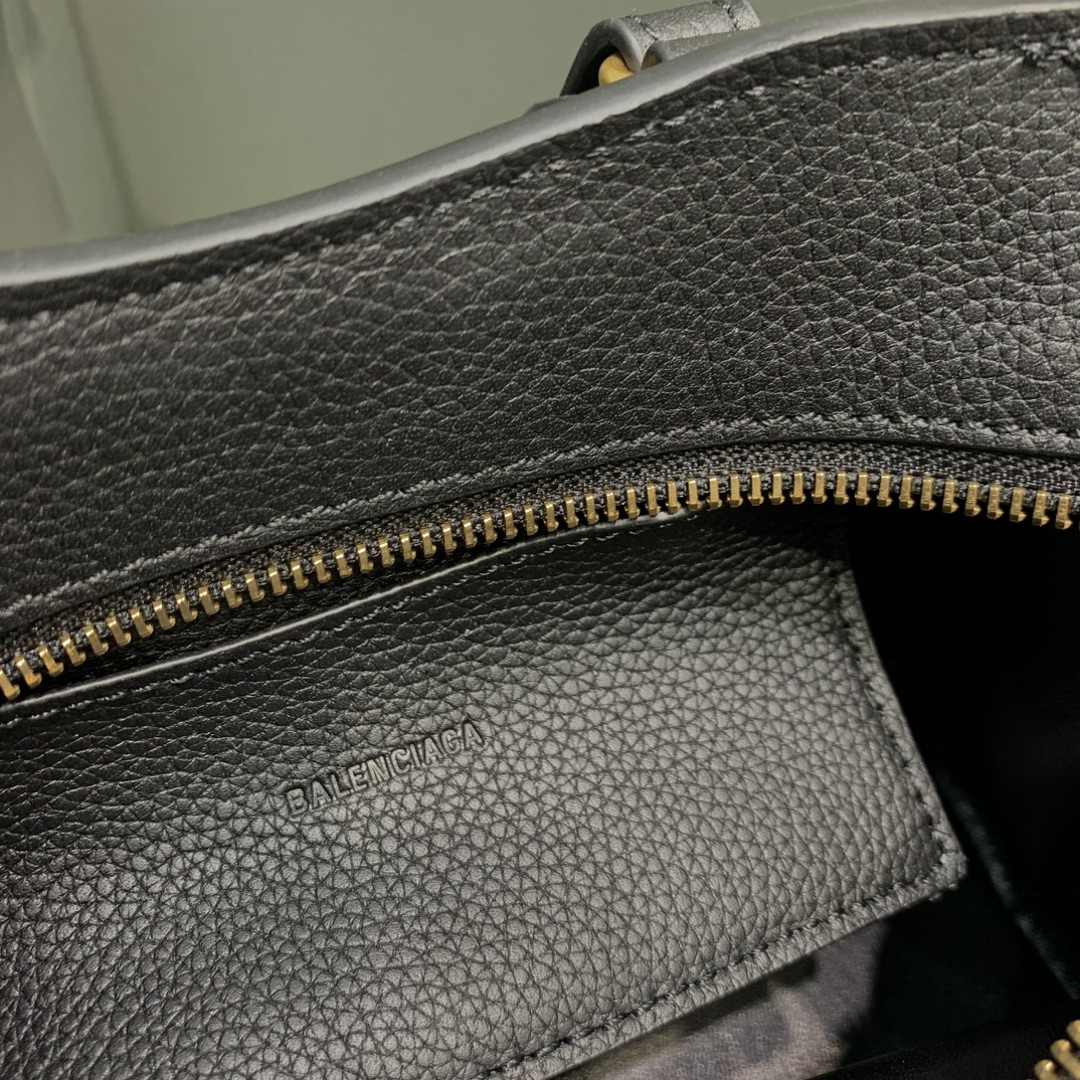 TÚI XÁCH NỮ BALENCIAGA 638512 MÀU ĐEN