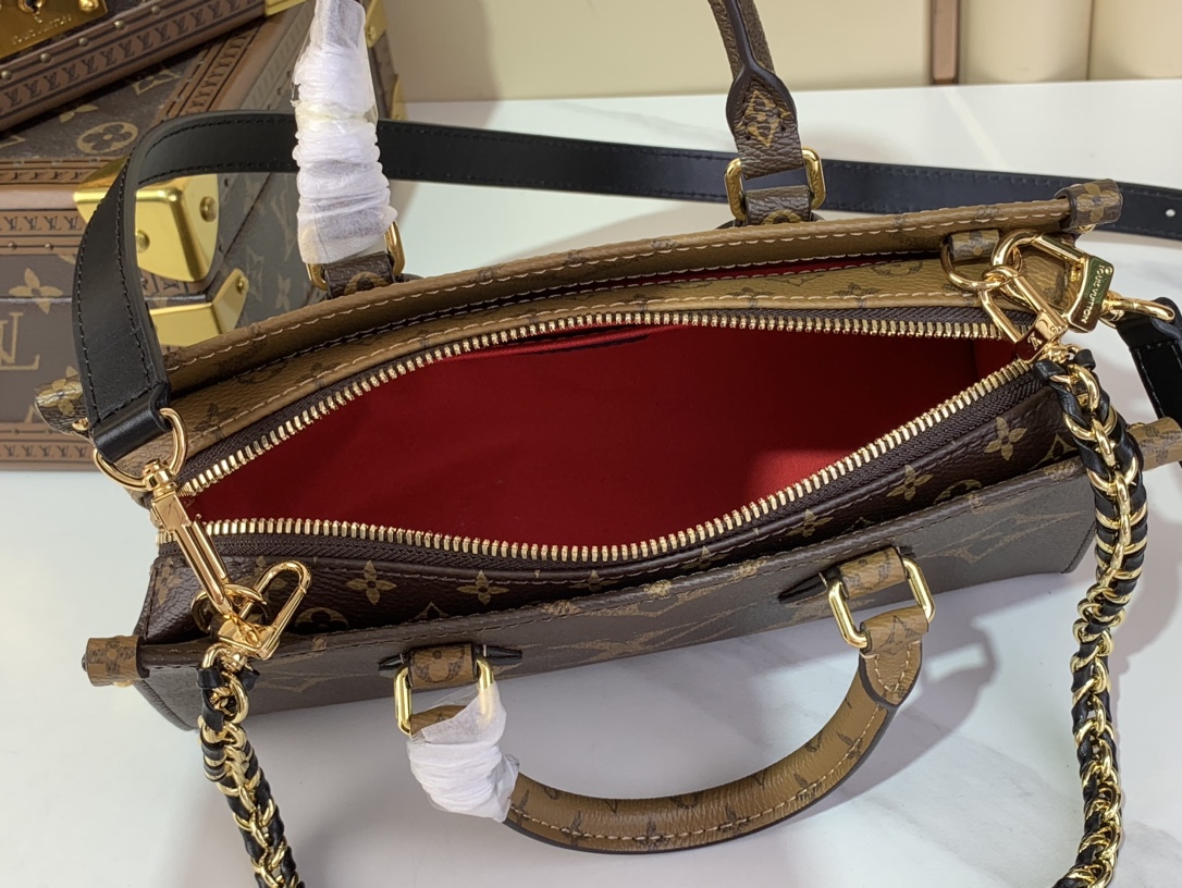 Túi Đeo Chéo Nữ Louis Vuitton LV OnTheGo East West M46653 Màu Nâu N-HM