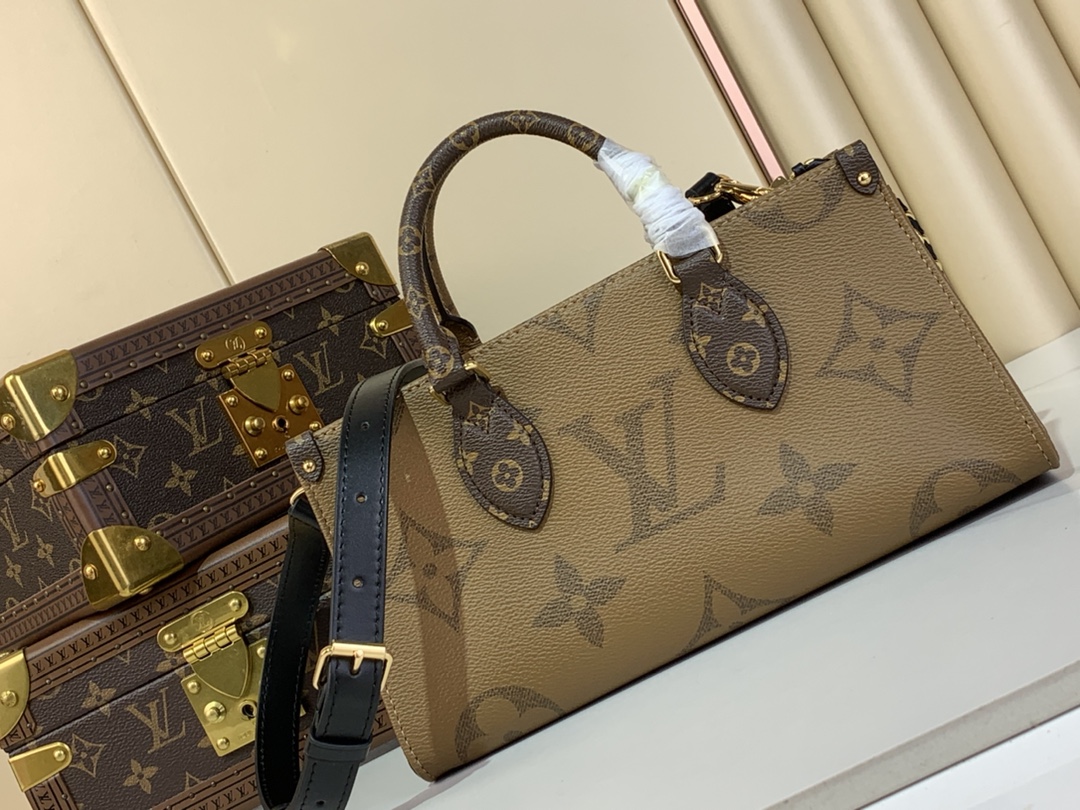 Túi Đeo Chéo Nữ Louis Vuitton LV OnTheGo East West M46653 Màu Nâu N-HM