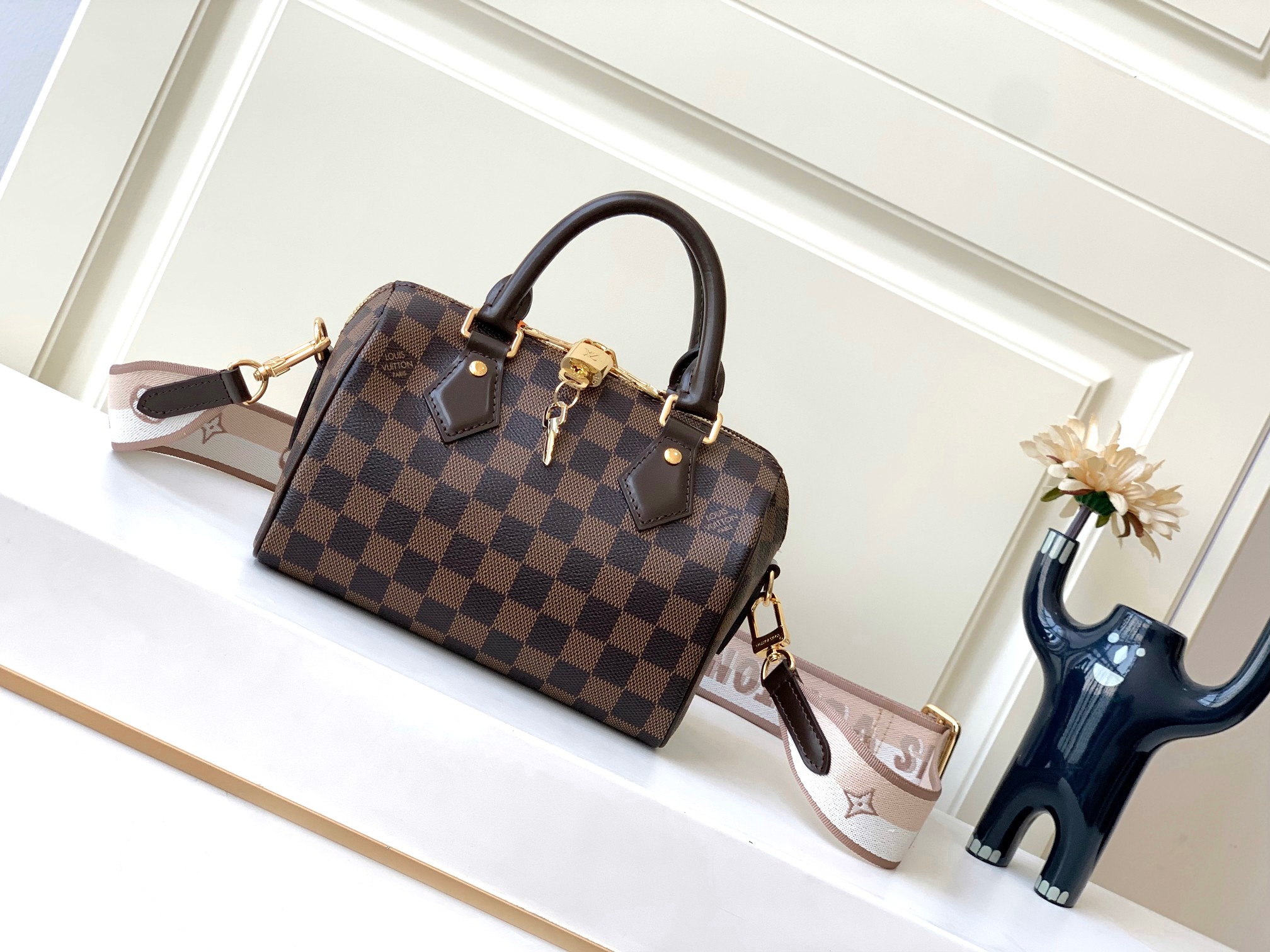 Túi Speedy Bandoulière 20
