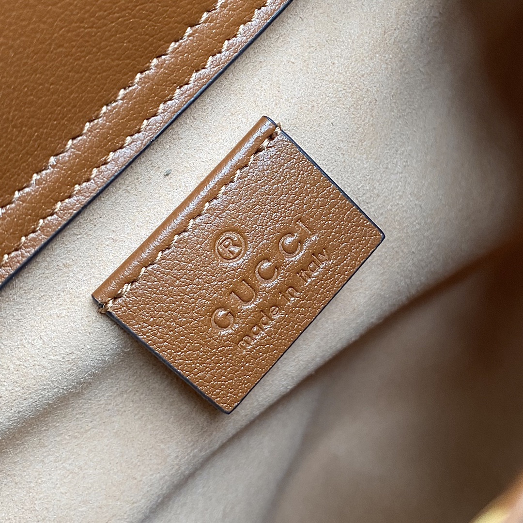 Gucci Diana 660195( nâu )