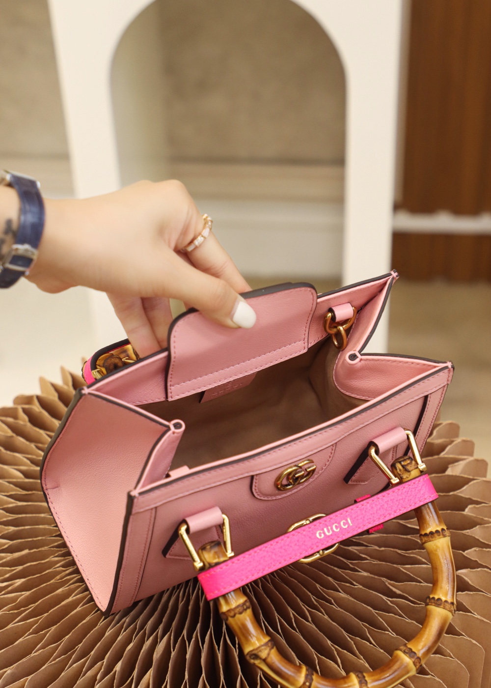 Gucci Diana 655661 ( Pink)