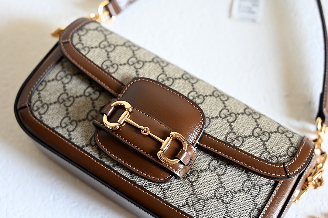 Sac à épaule Gucci Horsebit 1955 petite taille 735178  ( Logo nâu )