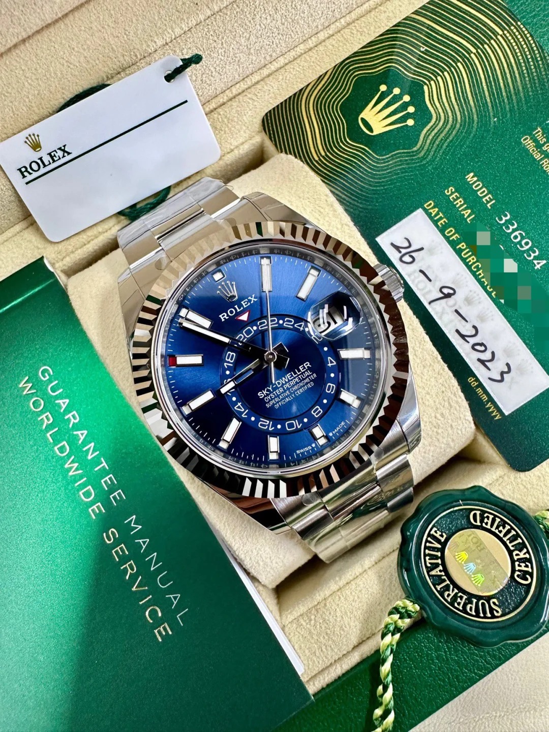 The Oyster Perpetual Sky-Dweller is available in white gold and Oystersteel with a bright blue dial and an Oyster bracelet. -m336934-0005 42mm