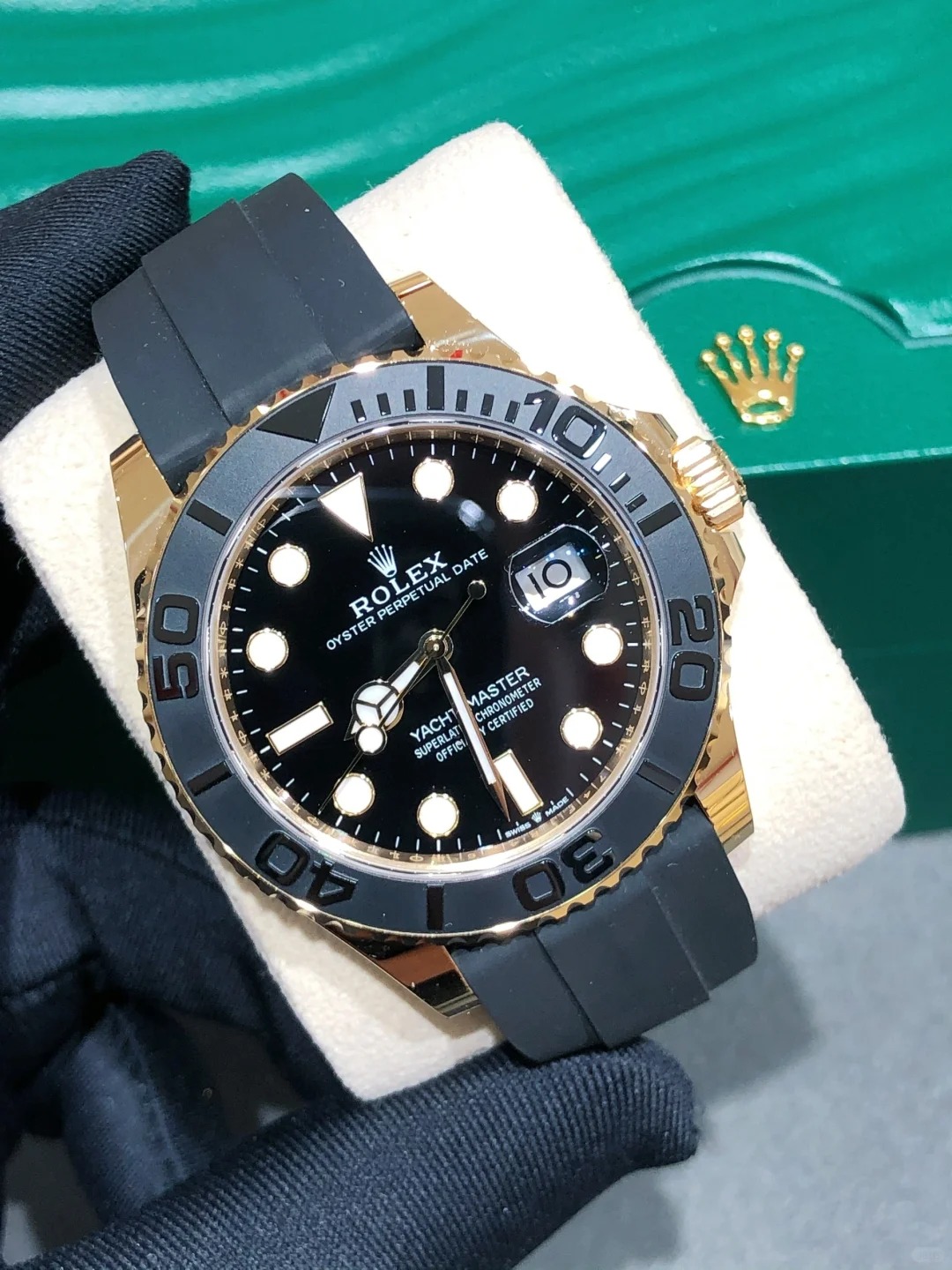 The Oyster Perpetual Yacht-Master 42 is available in 18 ct yellow gold with a black dial and an Oysterflex strap. -m226658-0001