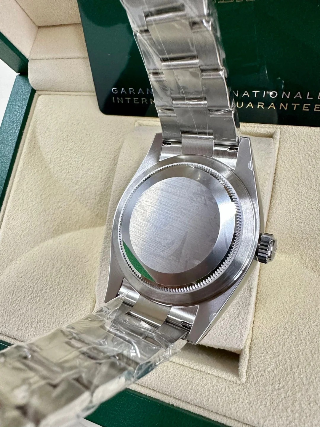 The Oyster Perpetual Sky-Dweller is available in white gold and Oystersteel with a bright blue dial and an Oyster bracelet. -m336934-0005 42mm